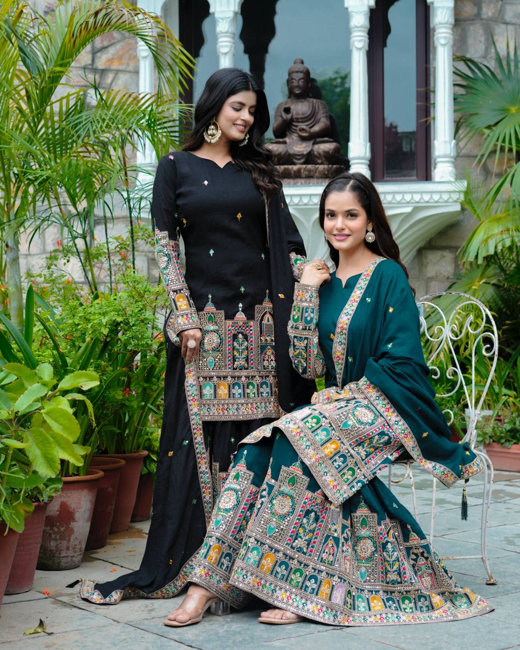 कढ़ाई कोडिंग डोरी-सीक्वेंस वर्क के साथ फैंसी टॉप-बॉटम और दुपट्टा