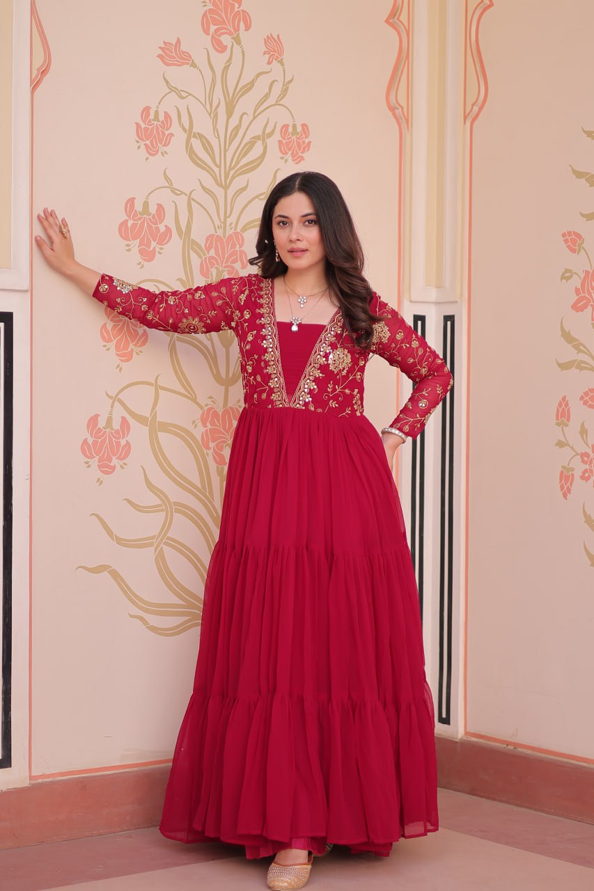 Party Wear Look Gown With Sequins & Zari Embroidered Work