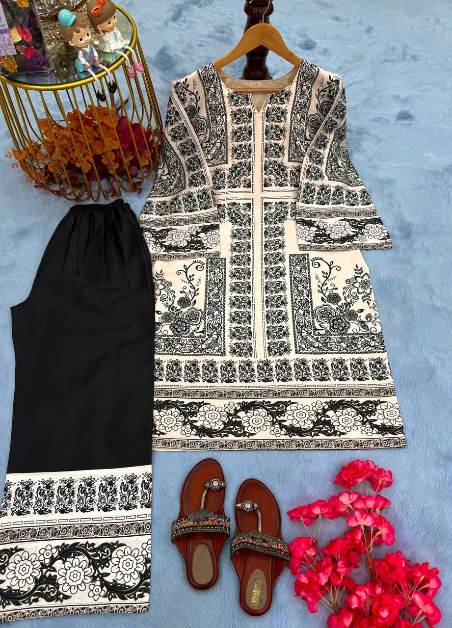 डिज़ाइनर पार्टी वियर लुक टॉप और प्लाज़ो को-ऑर्ड्स सेट