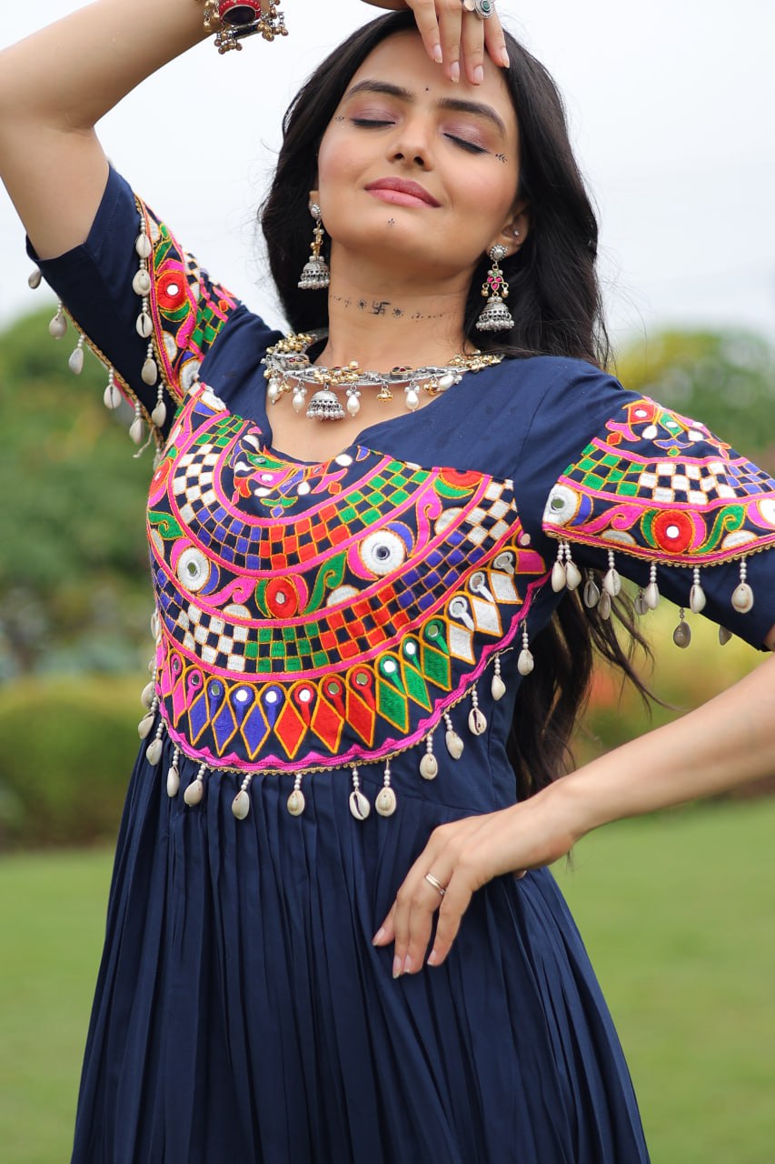 Navratri Special Beautiful Gown With Kutchi Gamthi Work