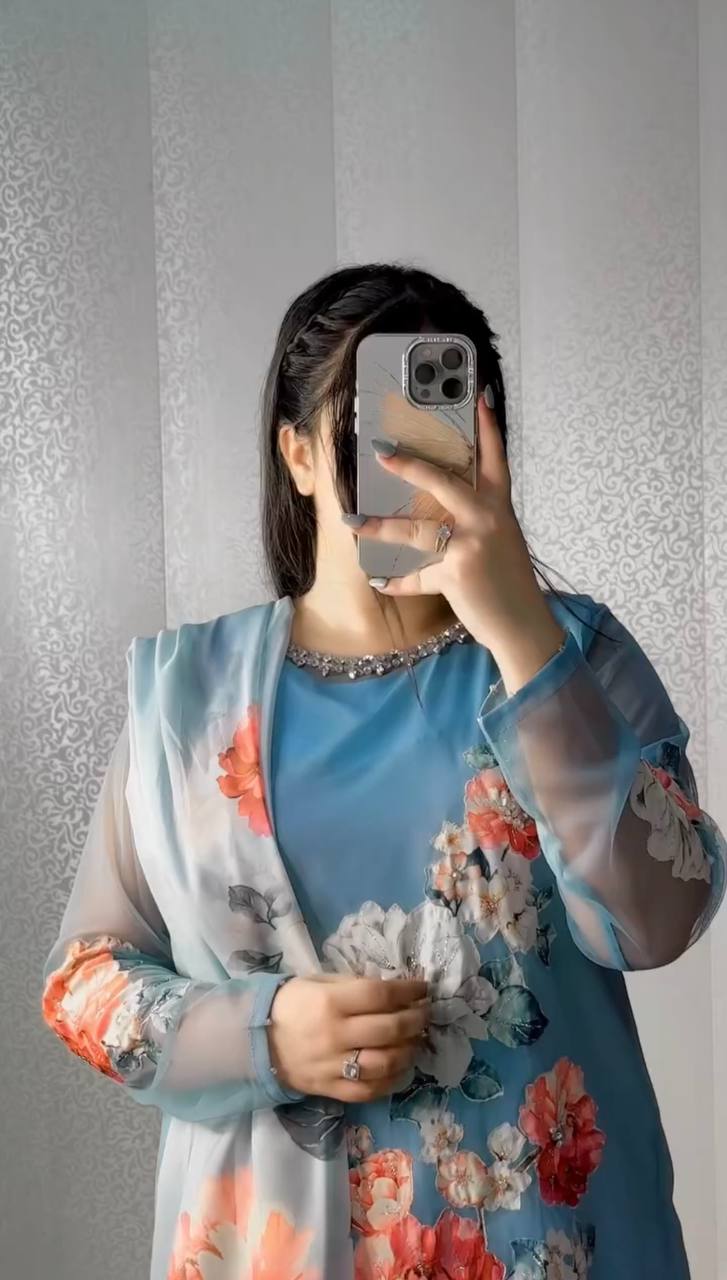 डिजिटल प्रिंट और असली खटाली हाथ के काम के साथ फैंसी सूट सेट