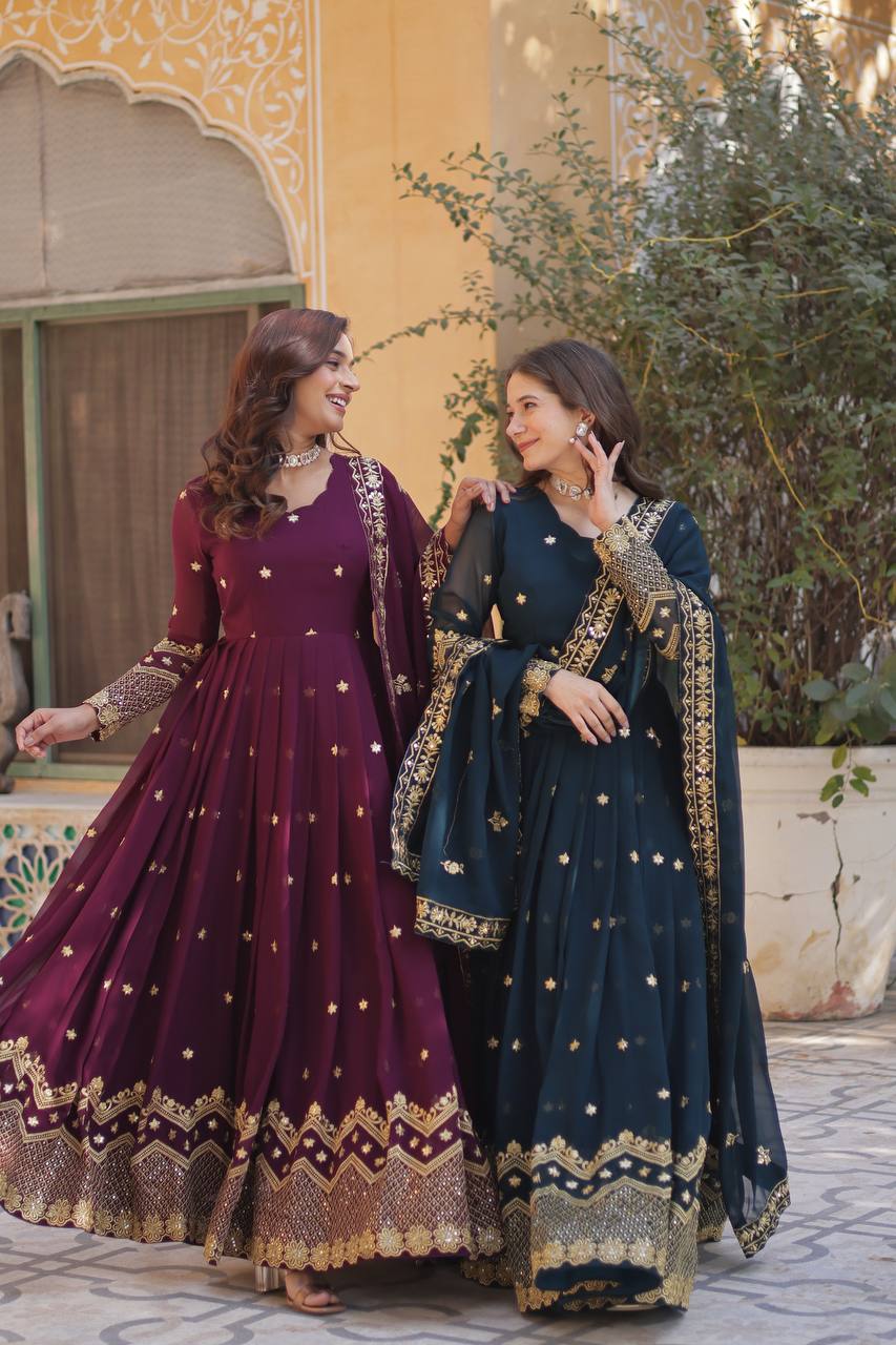 Party Wear Look Gown With Zari & Sequins Embroidery Work