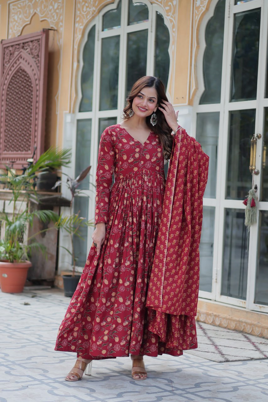 Party Wear Look Beautiful Gown And Pent With Dupatta