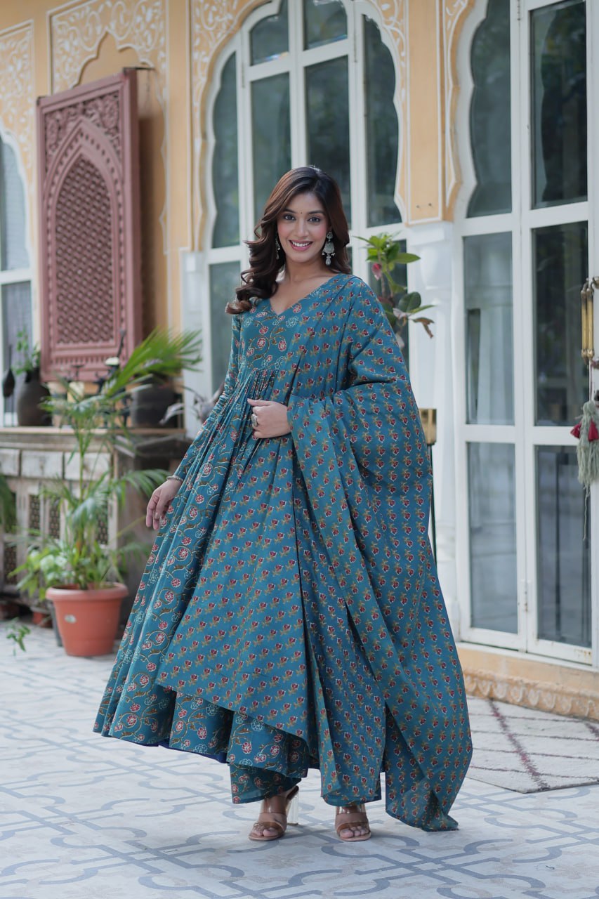 Party Wear Look Beautiful Gown And Pent With Dupatta