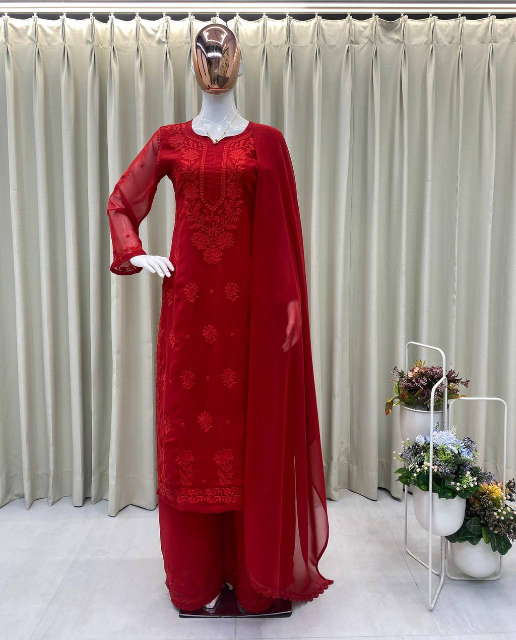 पार्टी वियर लुक टॉप और बॉटम विद दुपट्टा