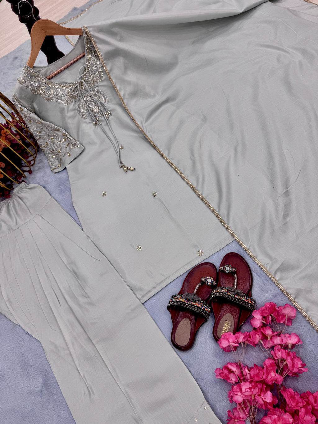 डिज़ाइनर पार्टी वियर लुक टॉप-प्लाज़ो विद दुपट्टा