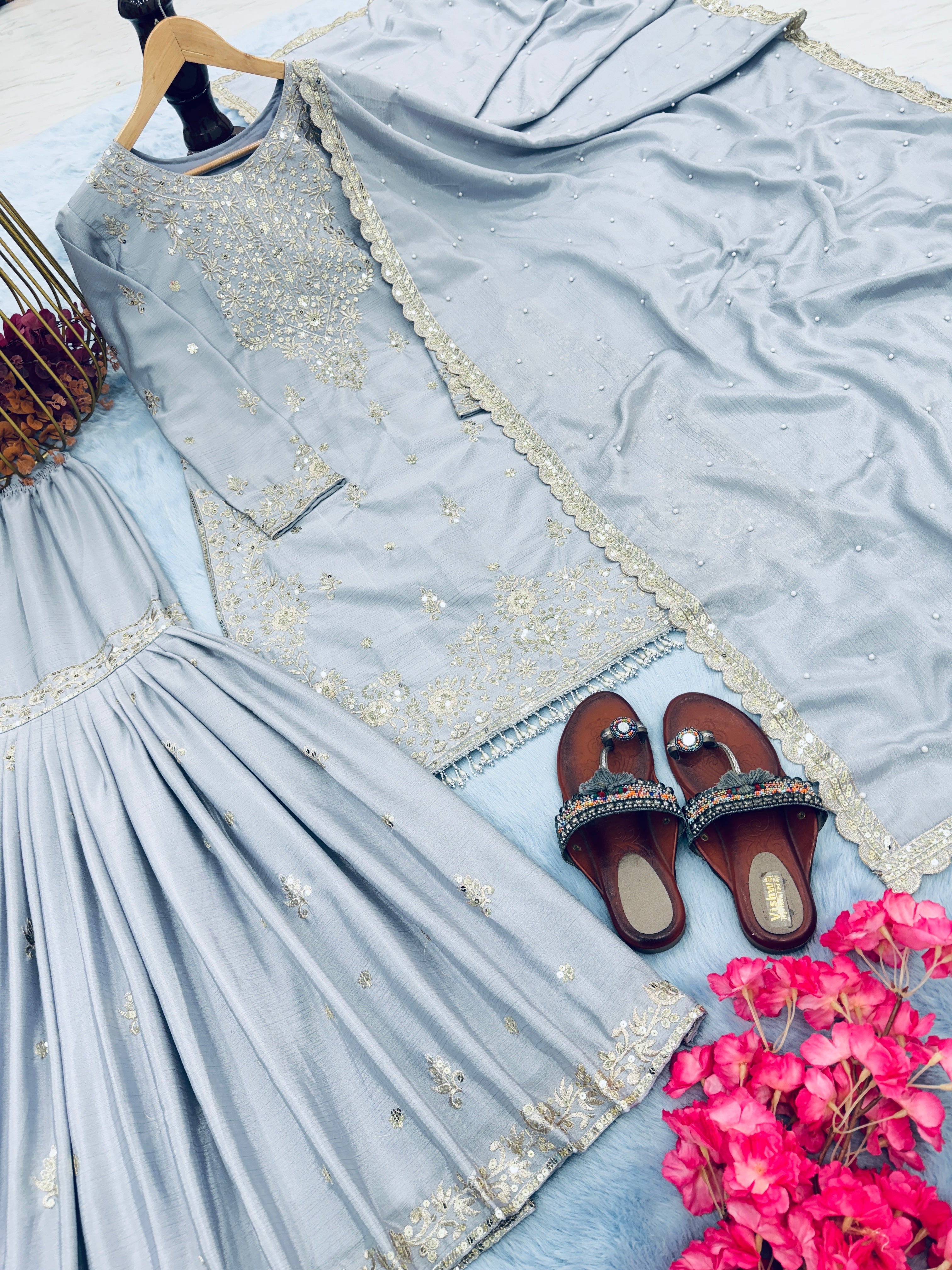 डिज़ाइनर पार्टी वियर लुक टॉप प्लाज़ो और फैंसी दुपट्टा