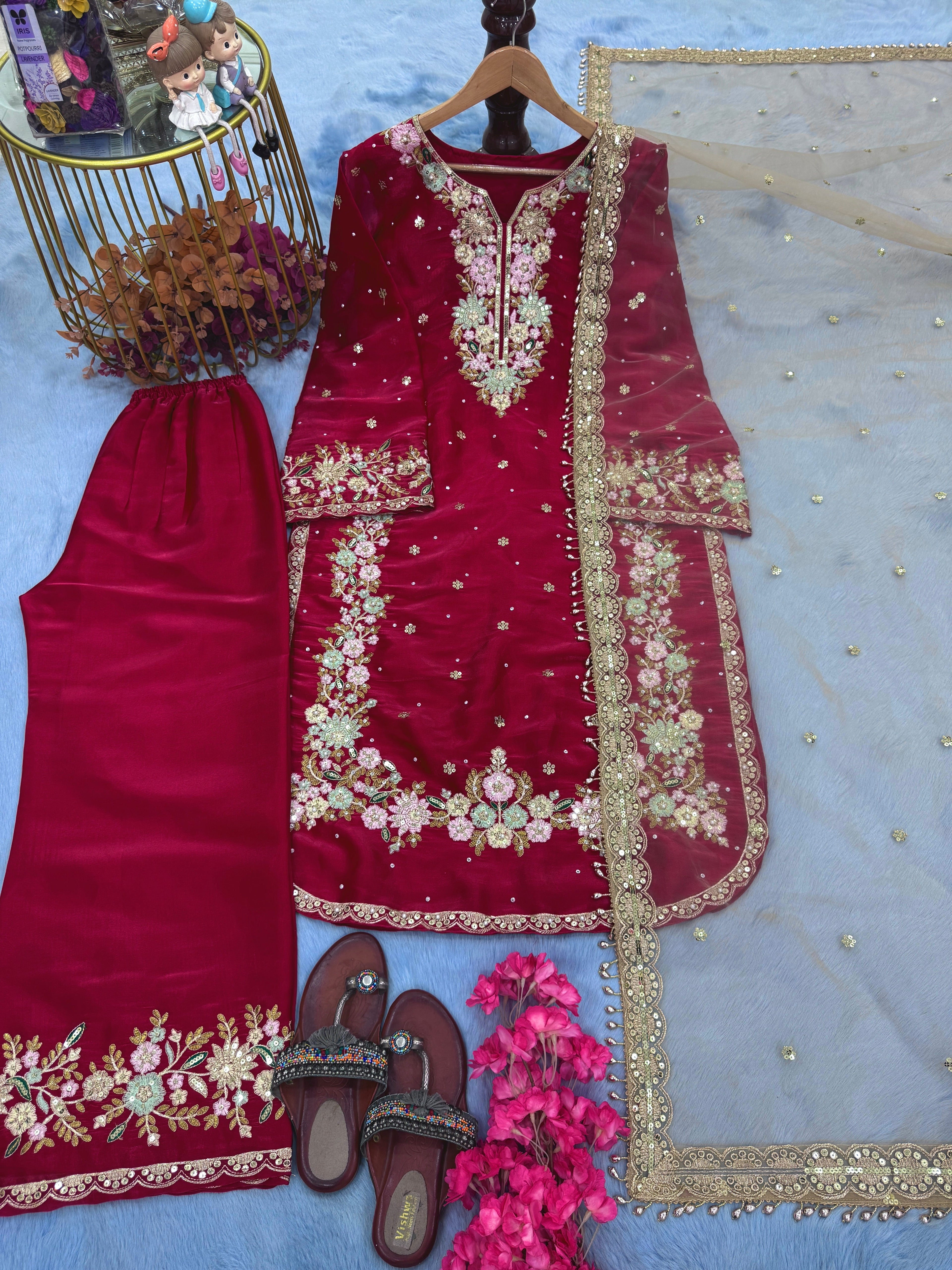 डिज़ाइनर पार्टी वियर लुक टॉप प्लाज़ो और खूबसूरत दुपट्टा