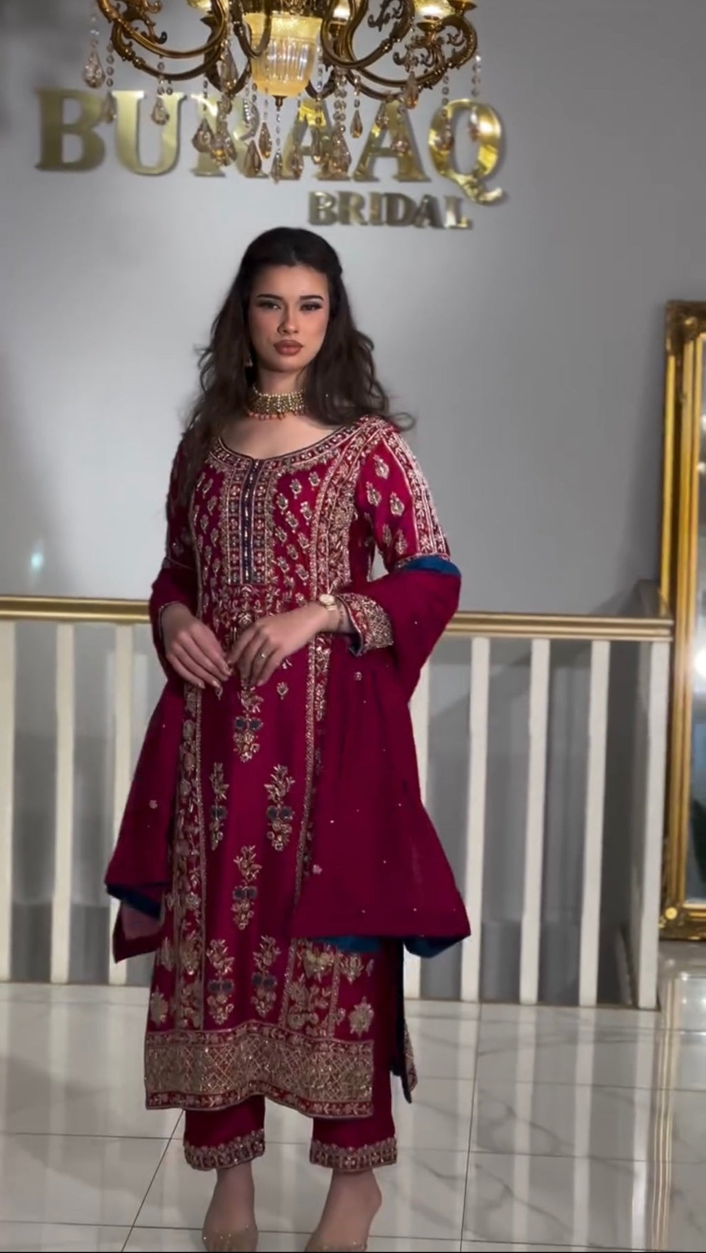 डिज़ाइनर पार्टी वियर लुक ऑर्गेंजा सूट, पेंट और दुपट्टा