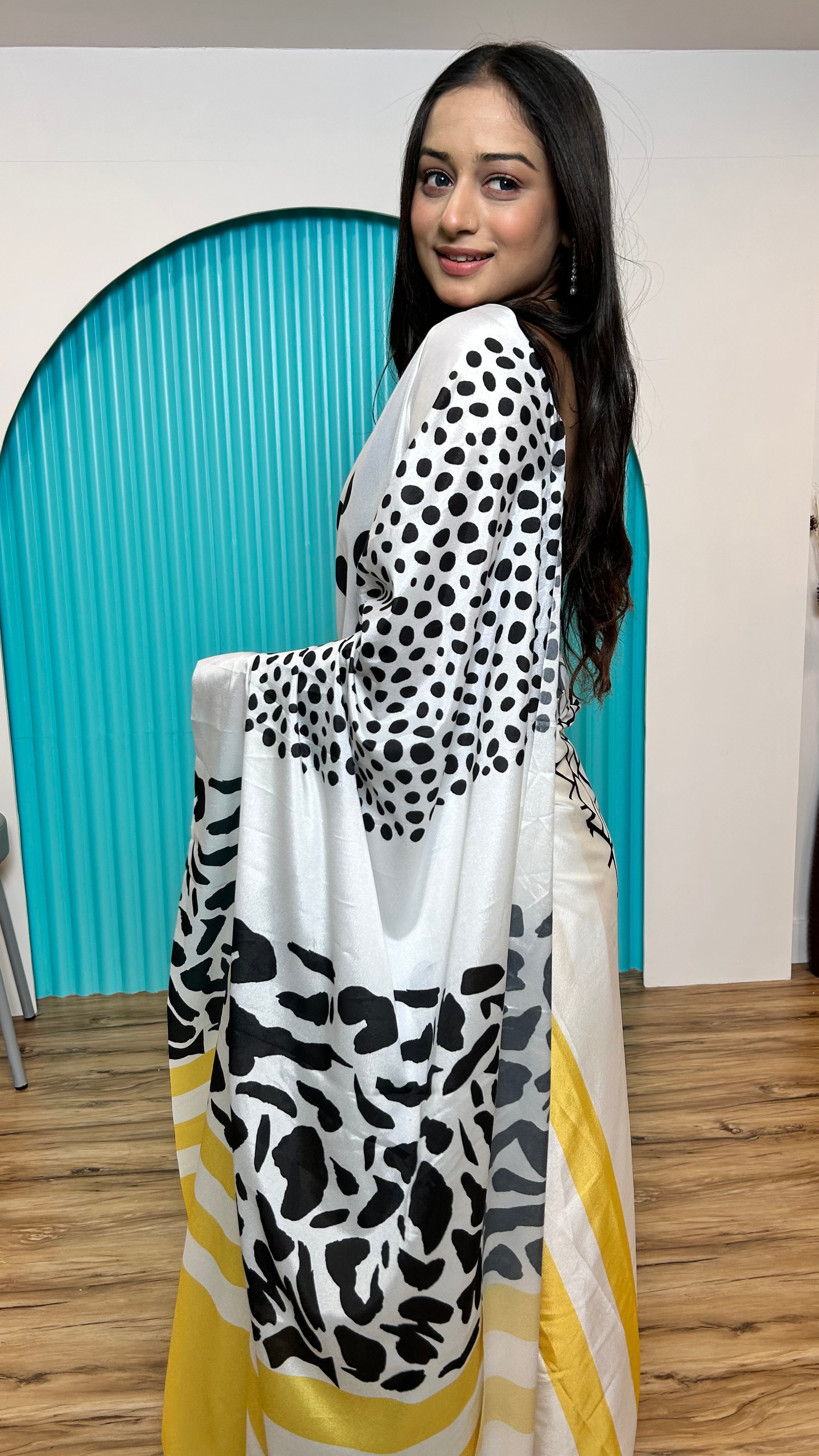 Party Wear Beautiful Ready To Wear Saree With Digital Print