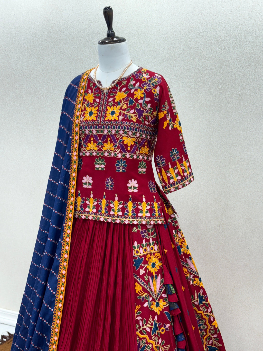 Designer Lehenga Choli With Embroidered Gamthi Work