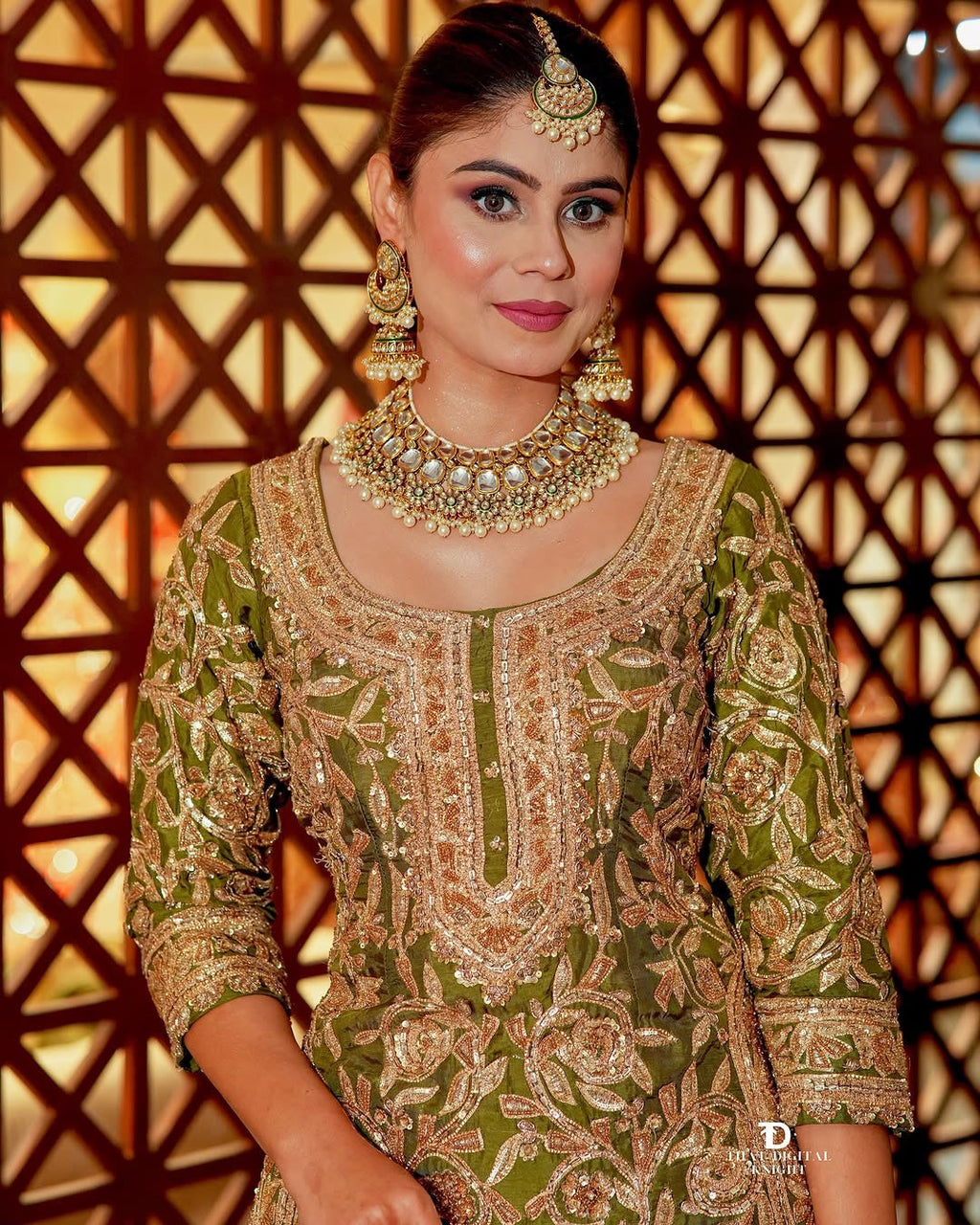 पार्टी वियर डिज़ाइनर टॉप प्लाज़ो और दुपट्टा