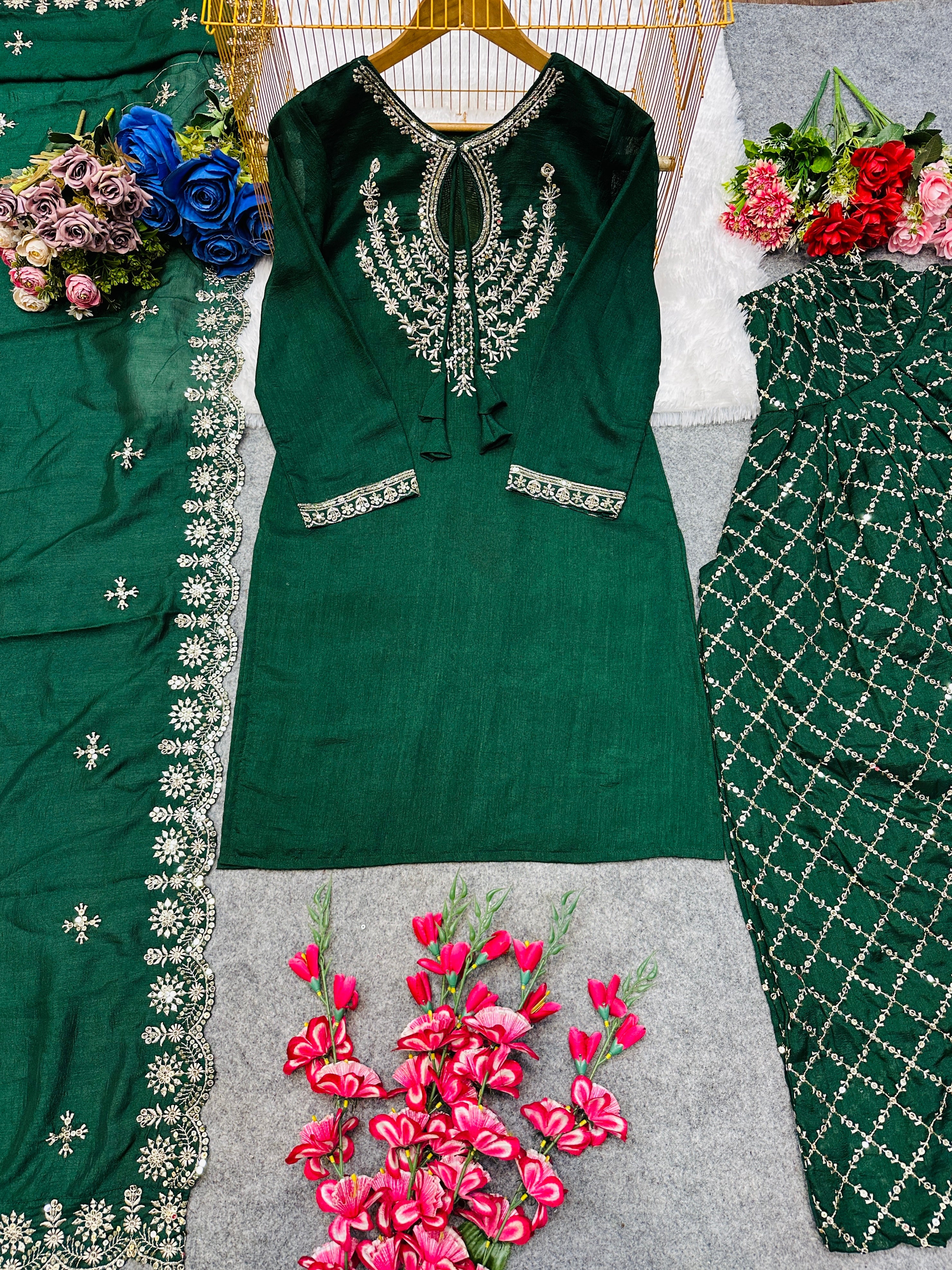 पार्टी वियर सुंदर टॉप बॉटम और दुपट्टा