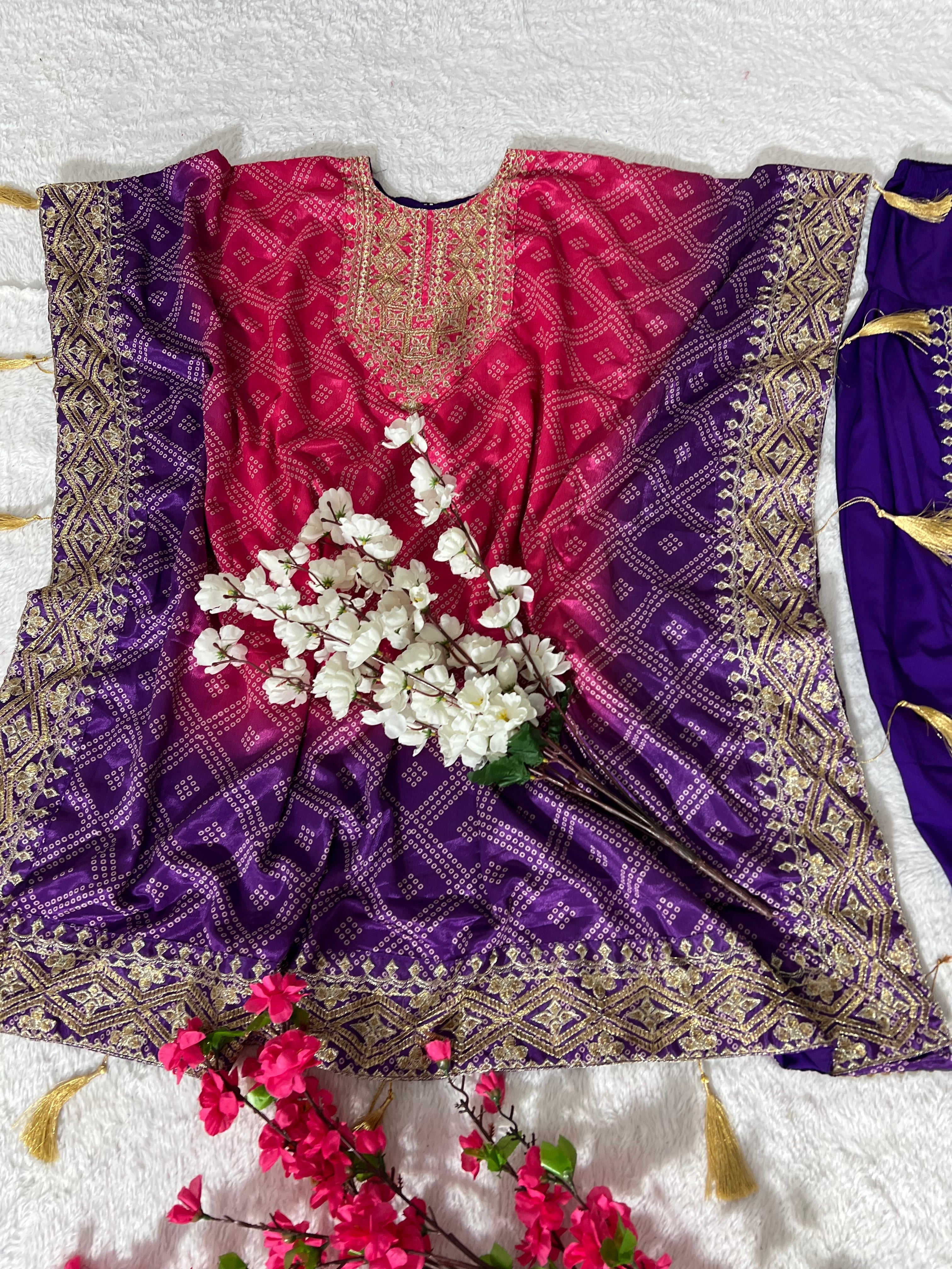 डिजिटल प्रिंट के साथ पार्टी वियर सुंदर टॉप-बॉटम