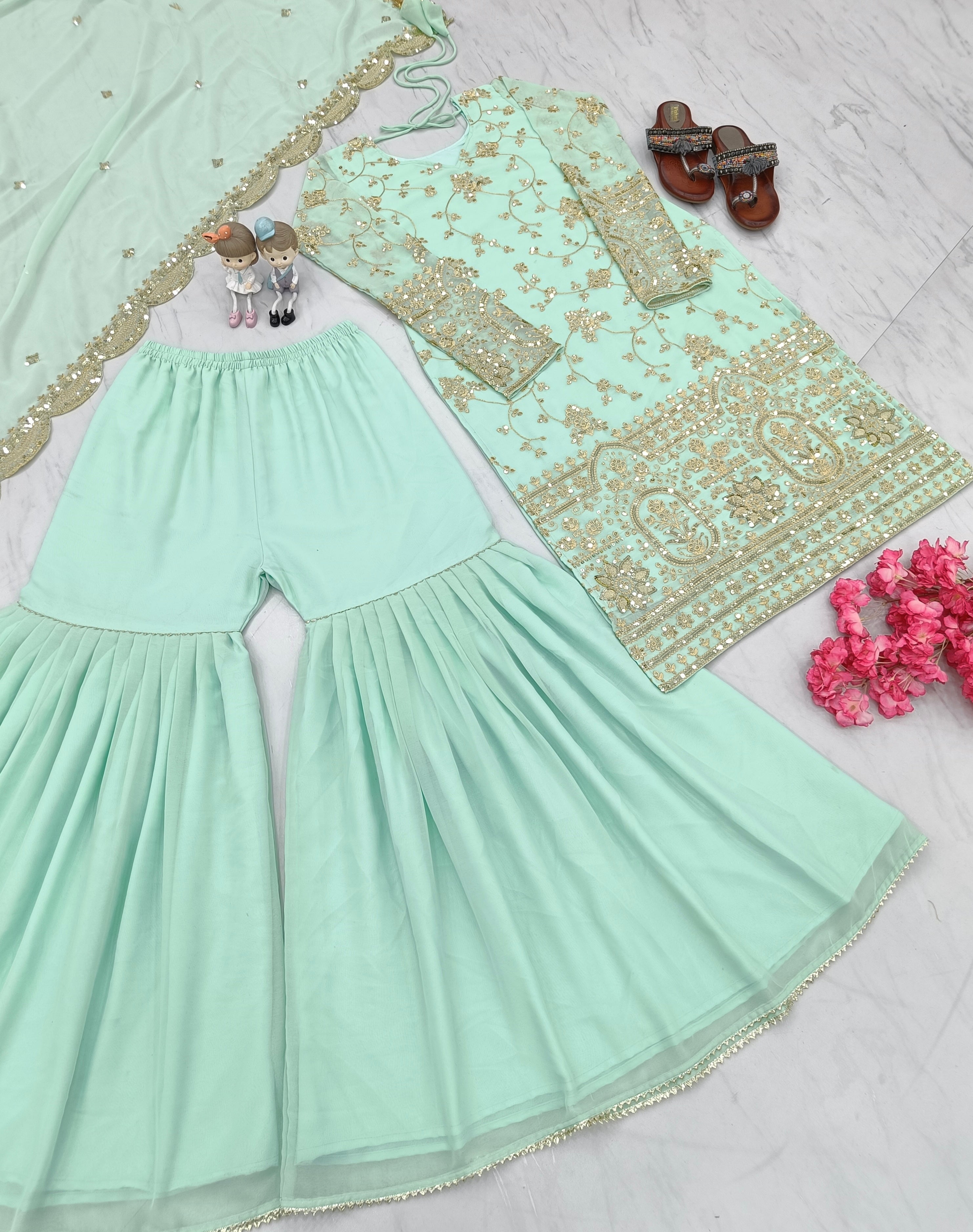 डिज़ाइनर पार्टी वियर लुक टॉप प्लाज़ो और दुपट्टा सेट