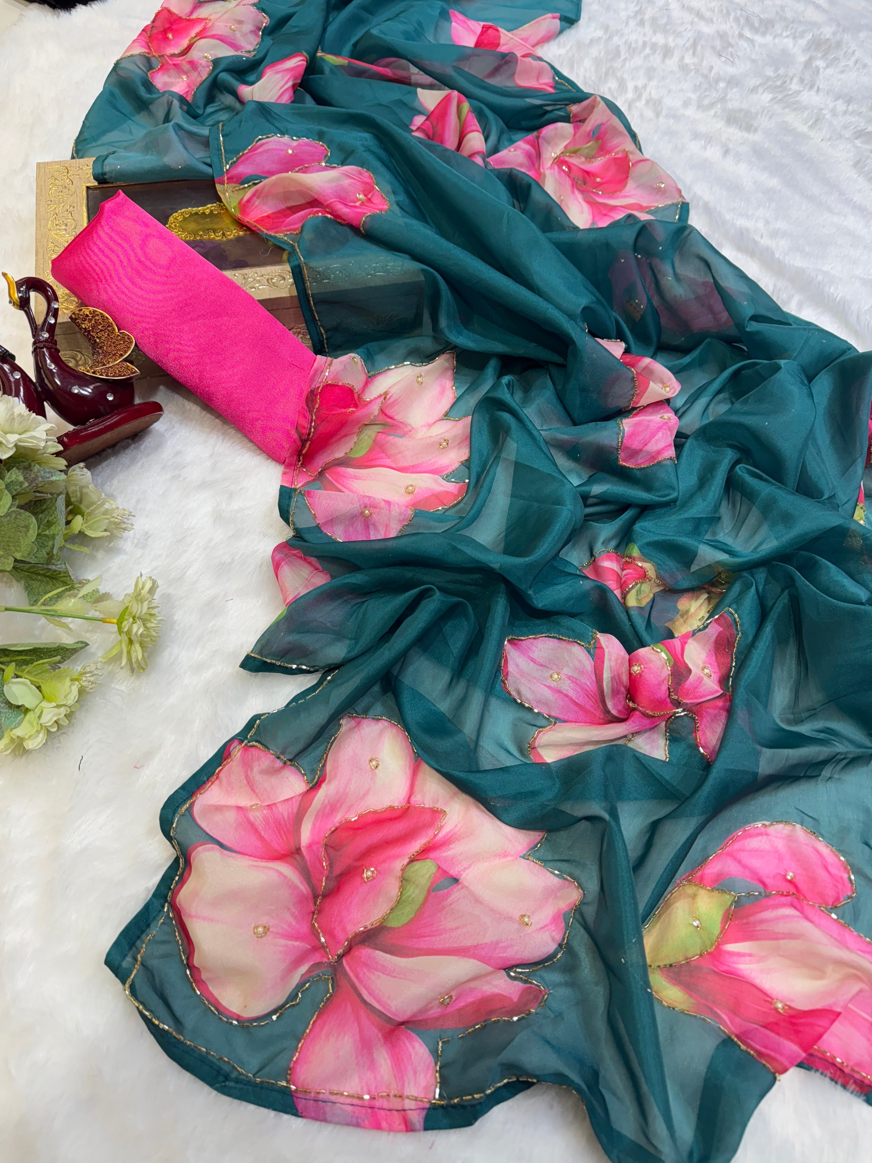 Party Wear Designer Saree With Beautiful Floral Print
