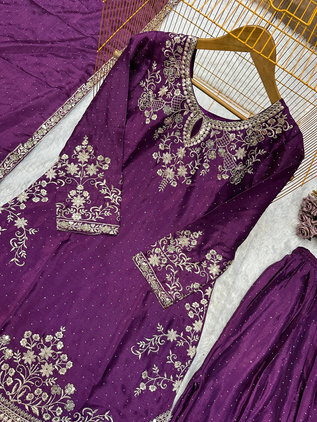 डिज़ाइनर पार्टी वियर लुक टॉप बॉटम और प्लाज़ा