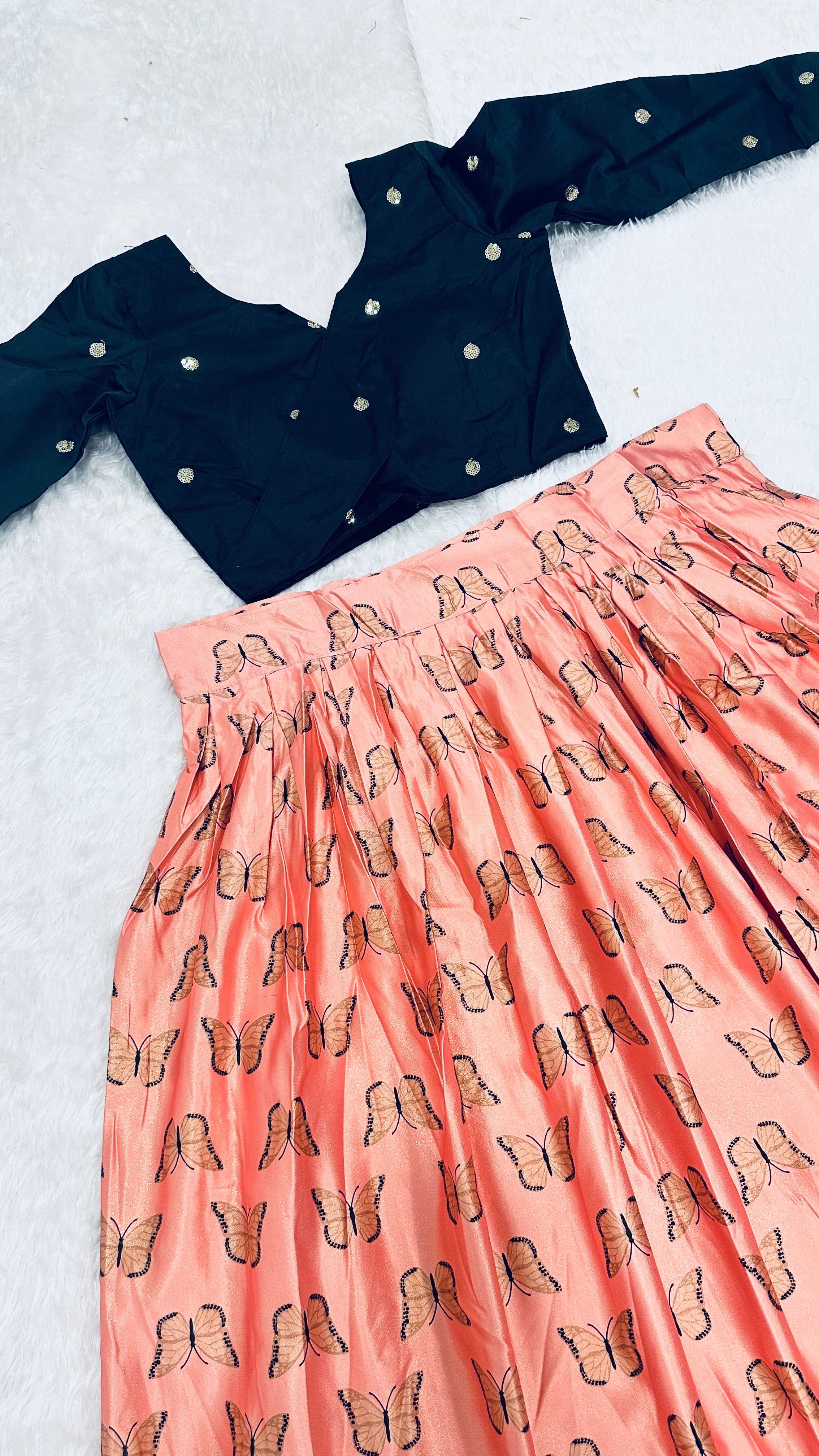 सुंदर डिजिटल प्रिंट के साथ पार्टी वियर लहंगा चोली