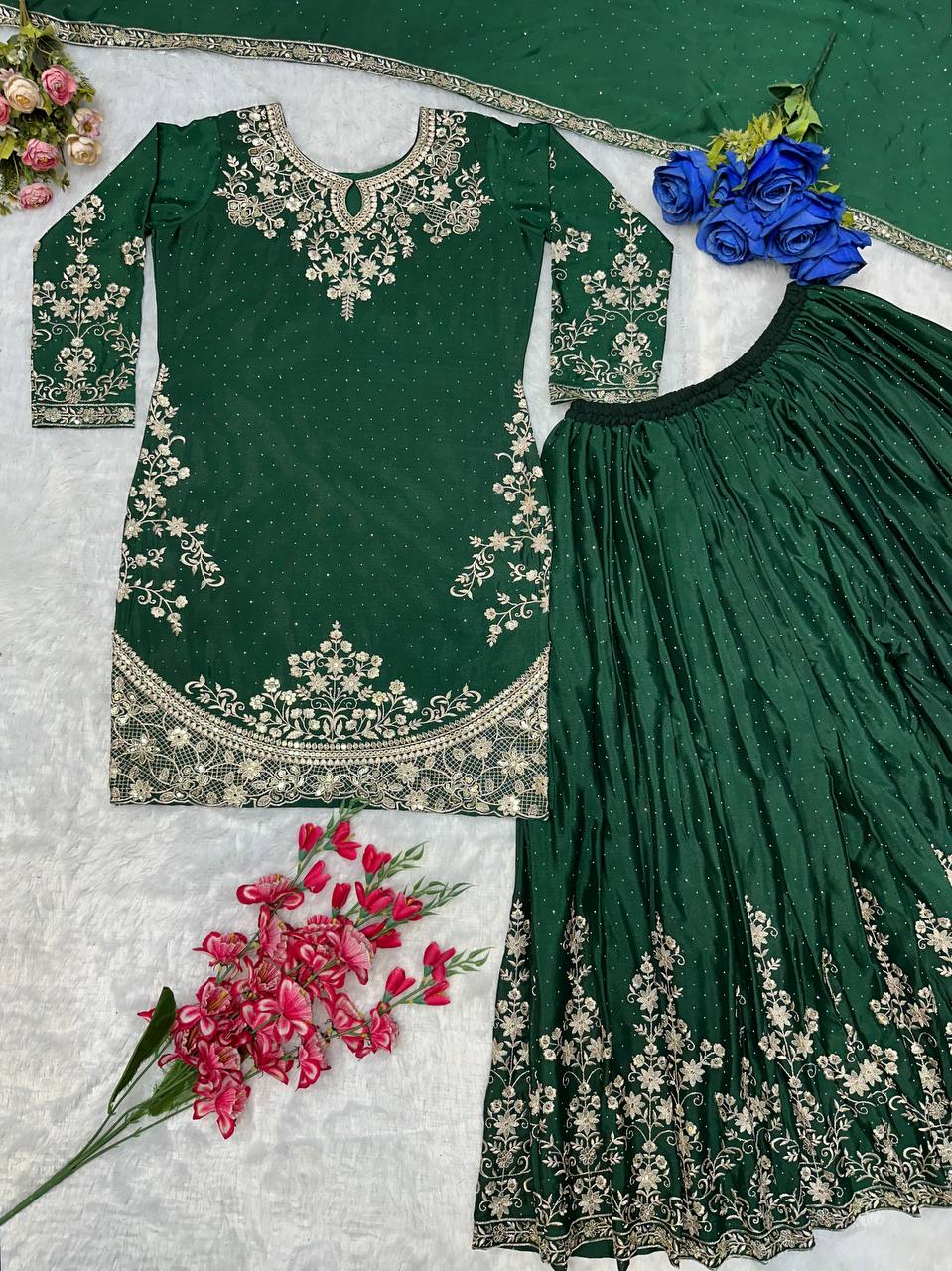 डिज़ाइनर पार्टी वियर लुक टॉप बॉटम और प्लाज़ा