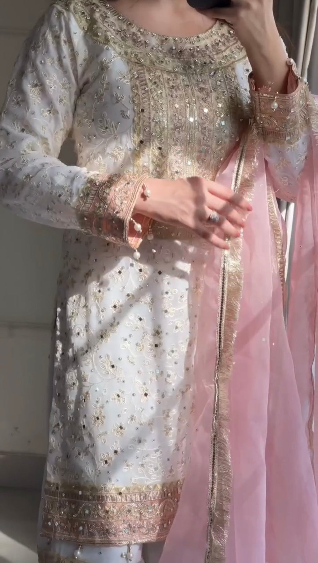 पार्टी वियर डिज़ाइनर टॉप-बॉटम और फैंसी दुपट्टा