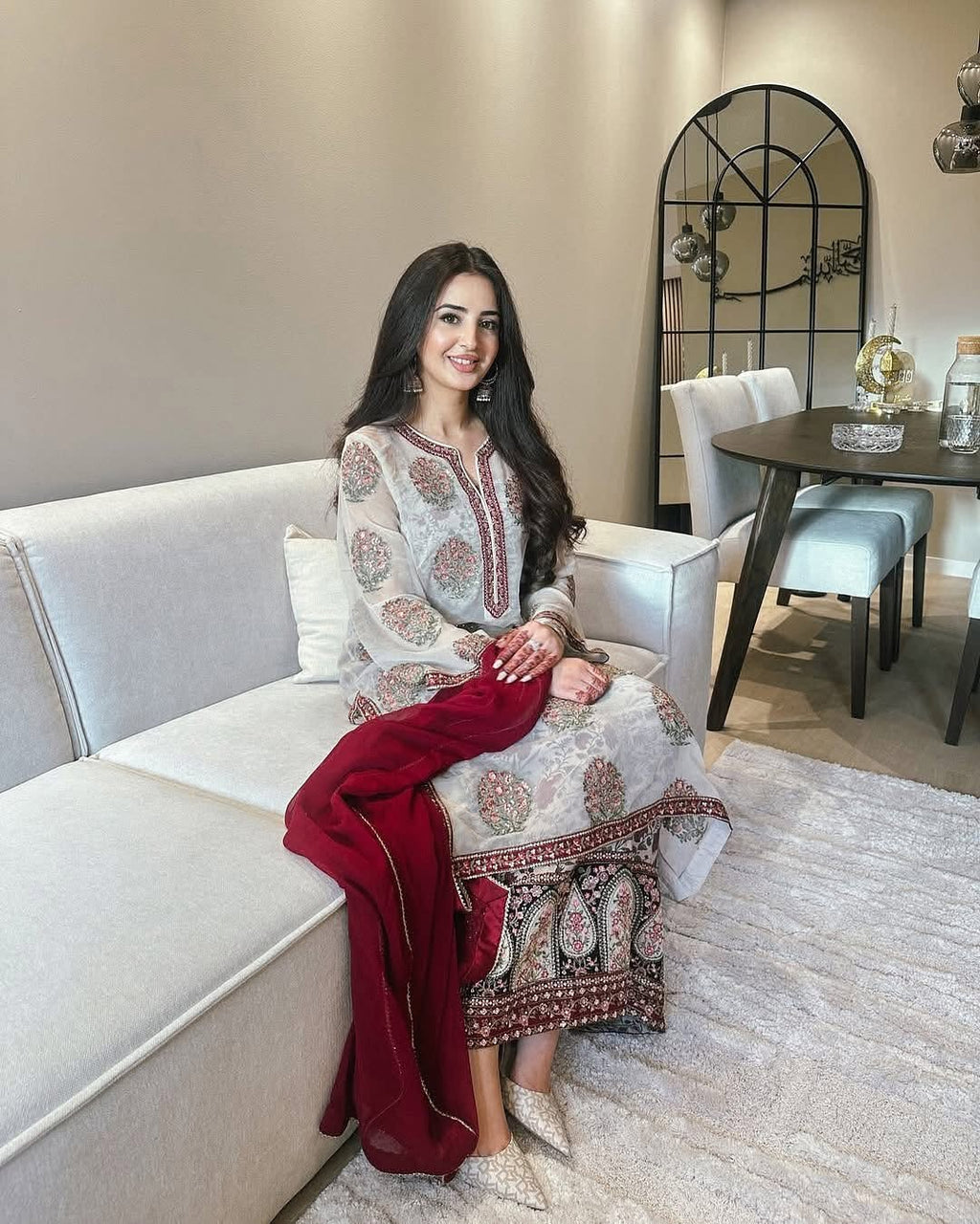 डिज़ाइनर पार्टी वियर लुक टॉप प्लाज़ो और दुपट्टा