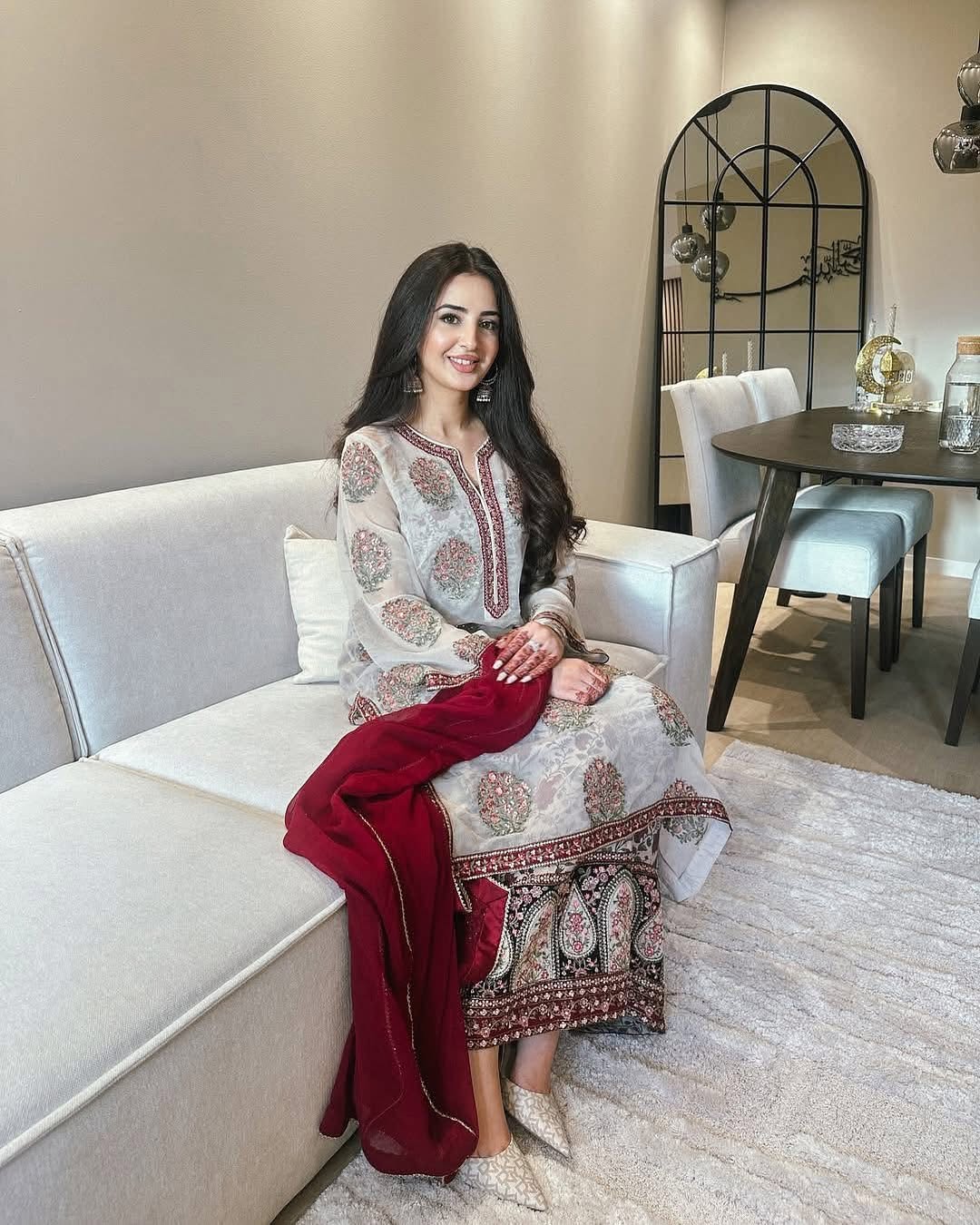 डिज़ाइनर पार्टी वियर लुक टॉप प्लाज़ो और खूबसूरत दुपट्टा