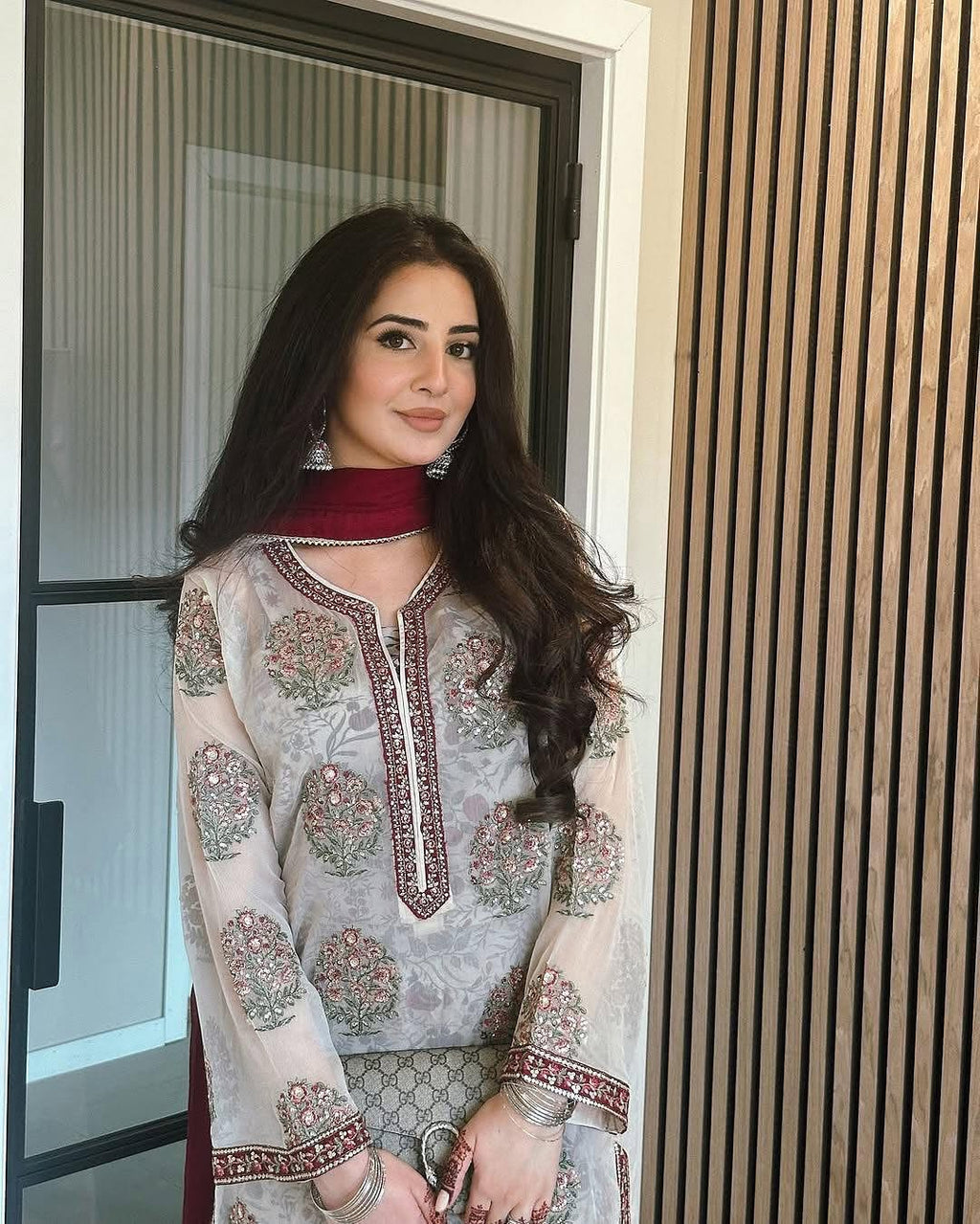 डिज़ाइनर पार्टी वियर लुक टॉप प्लाज़ो और खूबसूरत दुपट्टा