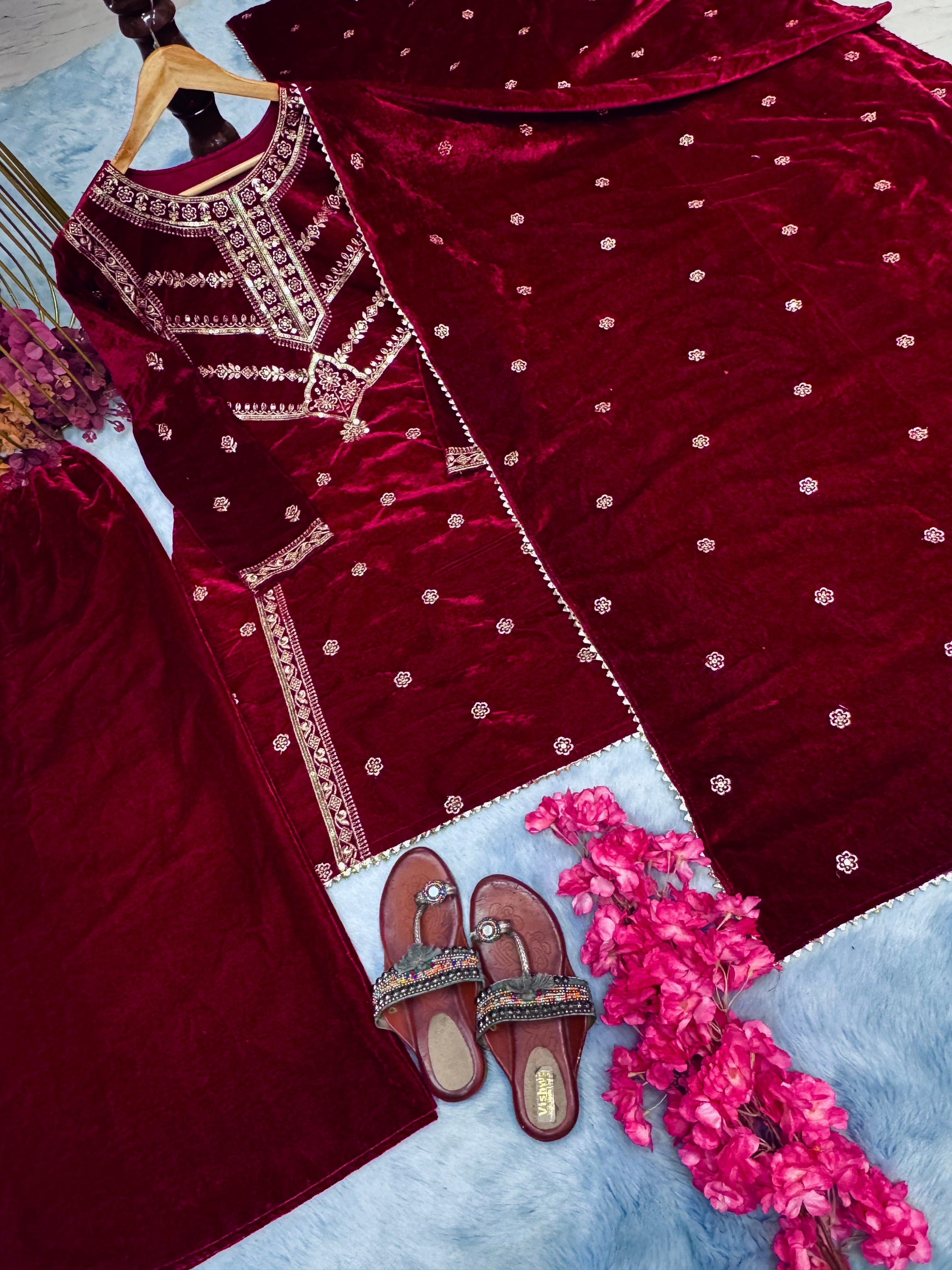 डिज़ाइनर पार्टी वियर लुक टॉप प्लाज़ो और खूबसूरत दुपट्टा