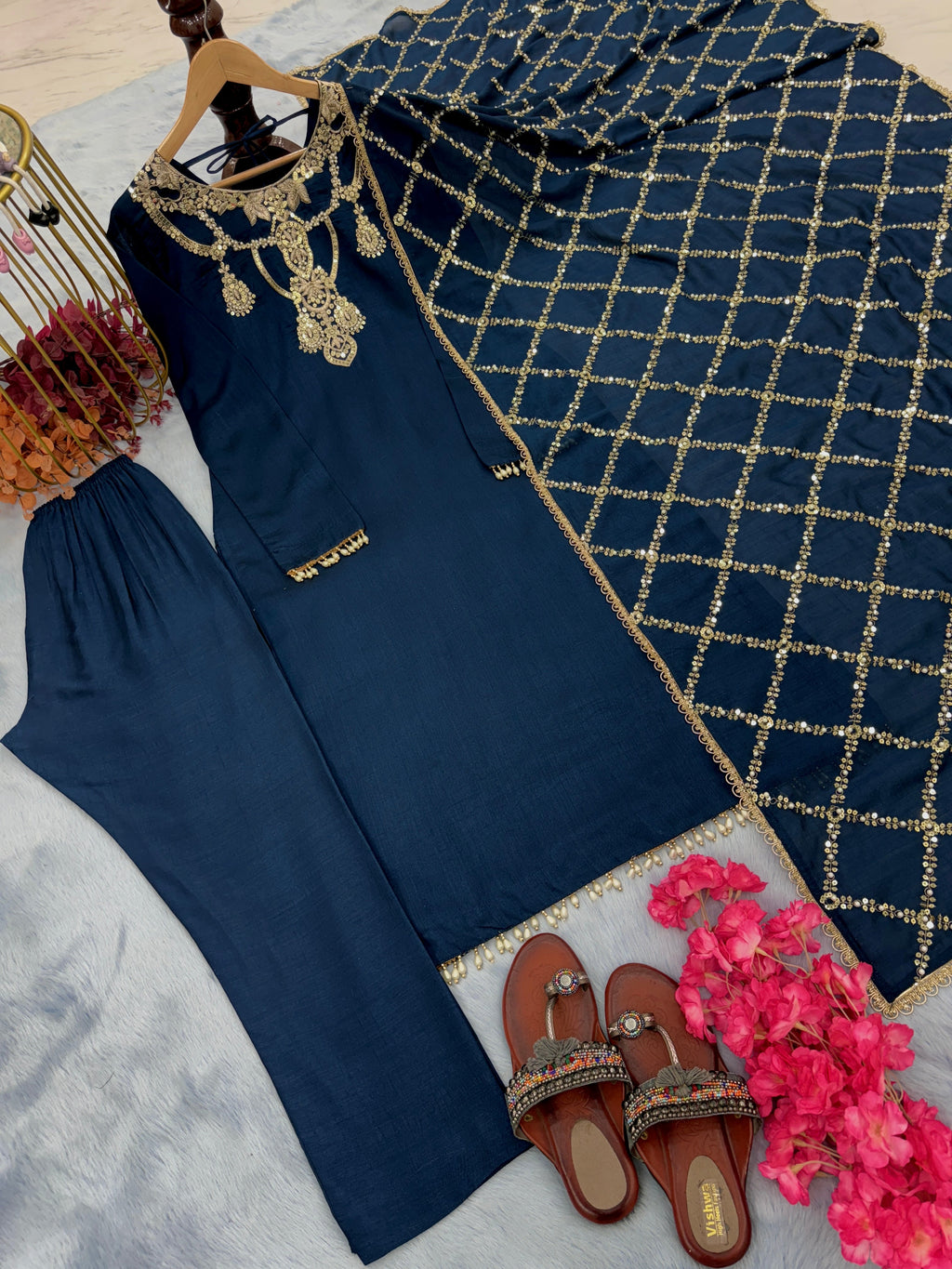 डिज़ाइनर पार्टी वियर लुक टॉप बॉटम और खूबसूरत दुपट्टा