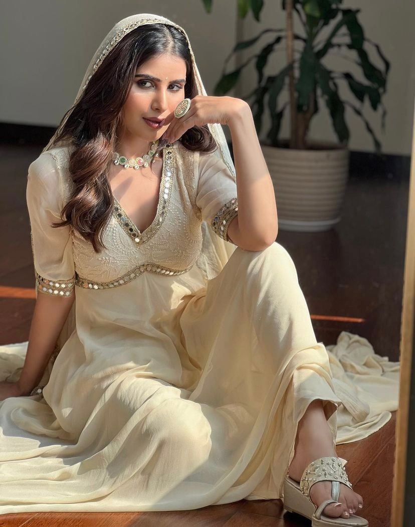 Designer Party Wear Look Gown And Beautiful Dupatta