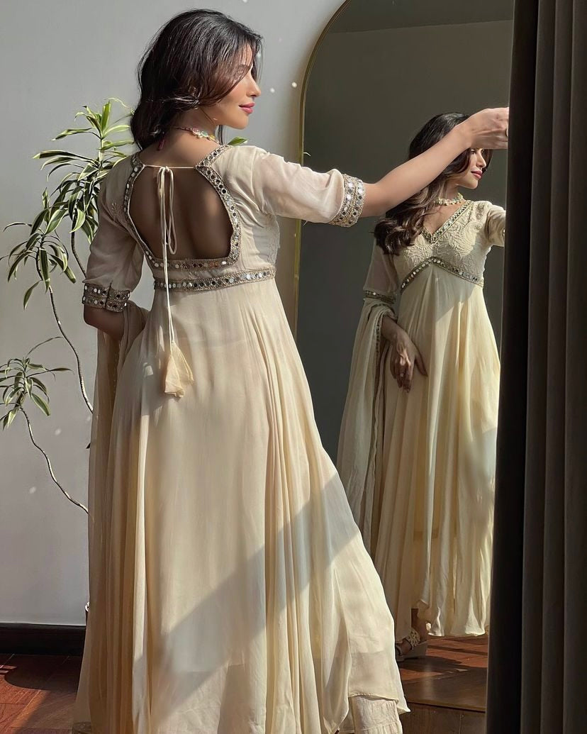 Designer Party Wear Look Gown And Beautiful Dupatta