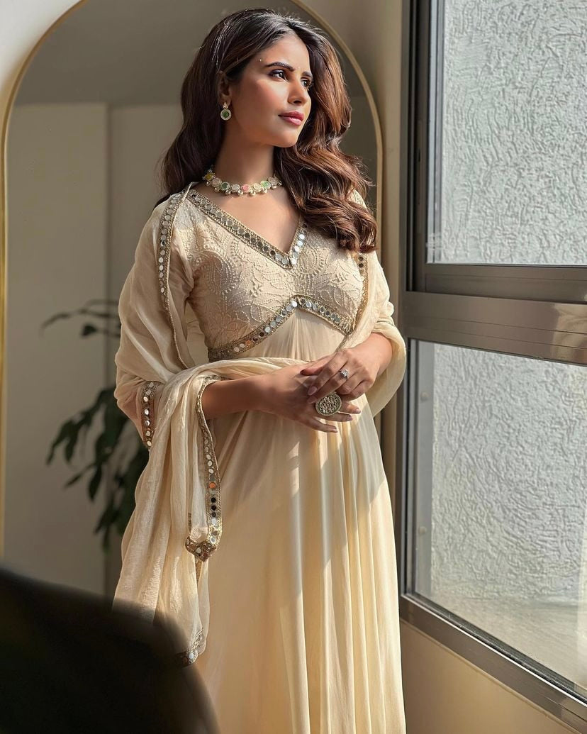 Designer Party Wear Look Gown And Beautiful Dupatta