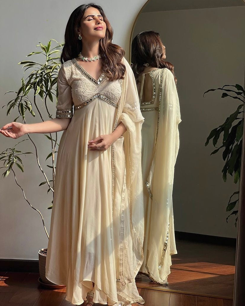 Designer Party Wear Look Gown And Beautiful Dupatta