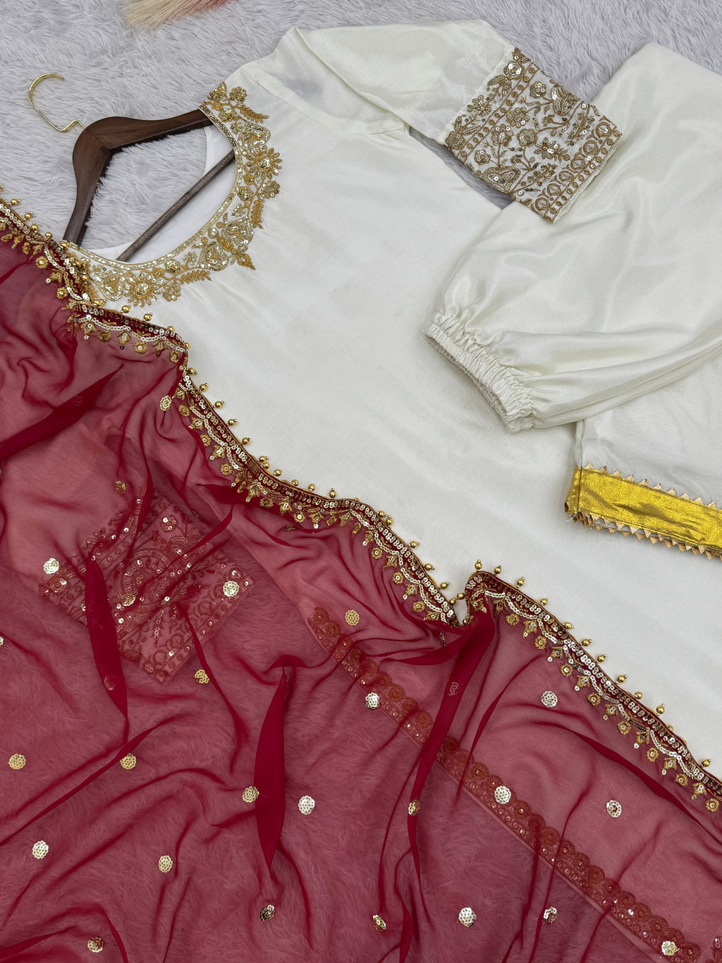 फैंसी टॉप - कढ़ाई और सेक्विन वर्क के साथ दुपट्टे के साथ प्लाज़ो