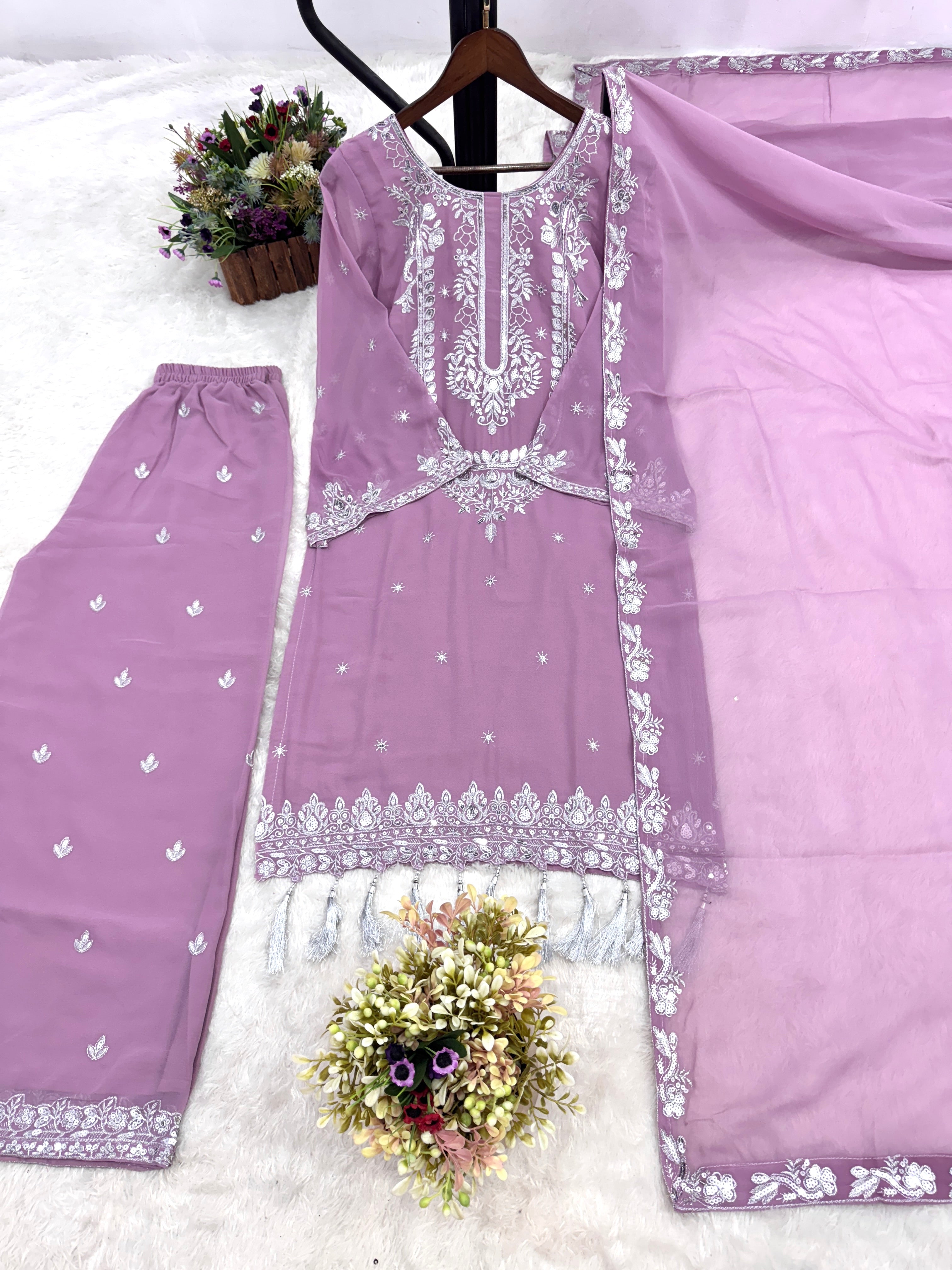 पार्टी वियर डिज़ाइनर टॉप और बॉटम दुपट्टे के साथ