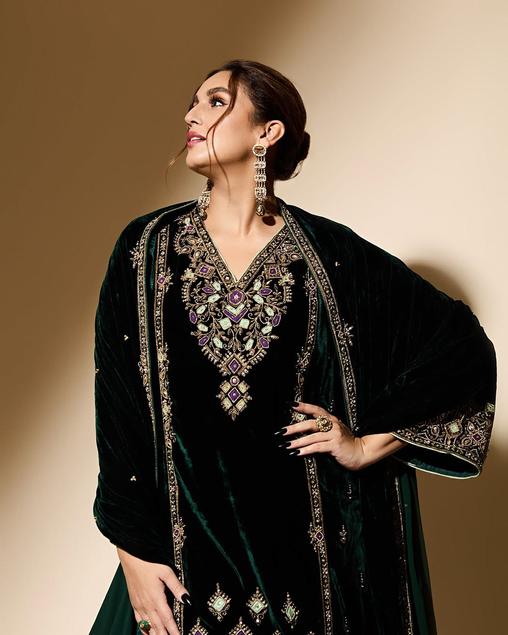 Beautiful Party Wear Velvet Top And Bottom With Dupatta