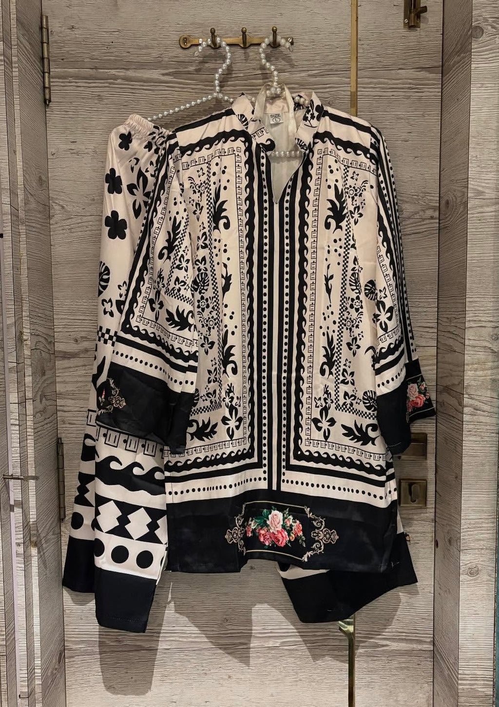 डिज़ाइनर पार्टी वियर लुक टॉप और प्लाज़ो को-ऑर्ड सेट