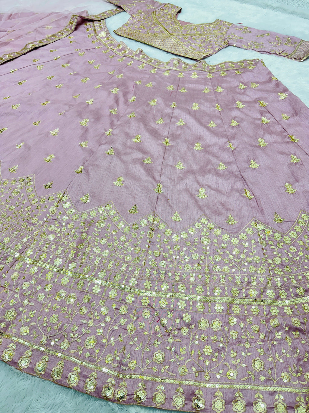 Beautiful Lehenga Choli With Dupatta With Embroidery Work