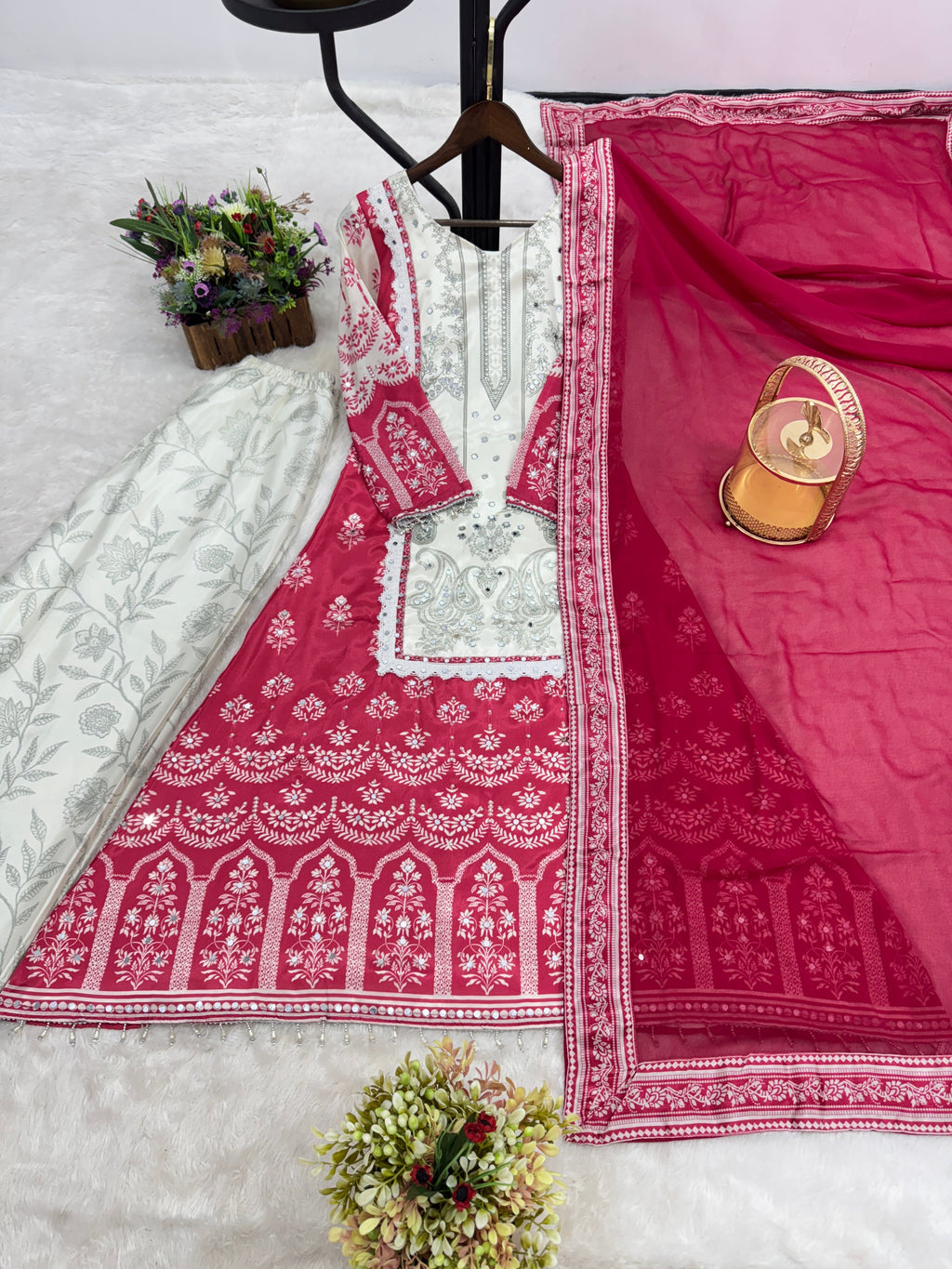 डिज़ाइनर पार्टी वियर फैंसी टॉप-प्लाज़ो और दुपट्टा