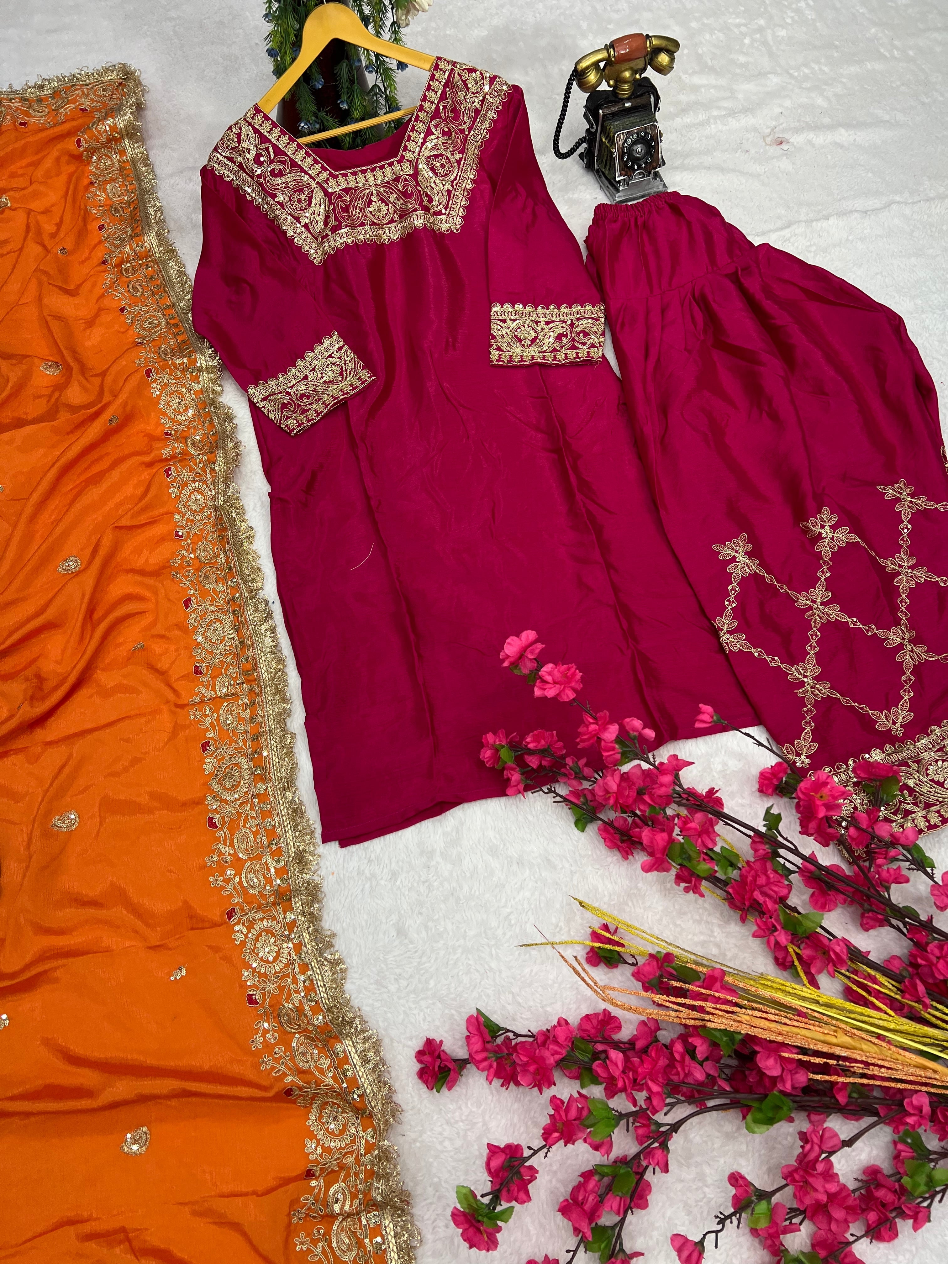 पार्टी वियर डिज़ाइनर टॉप और बॉटम सुंदर दुपट्टे के साथ