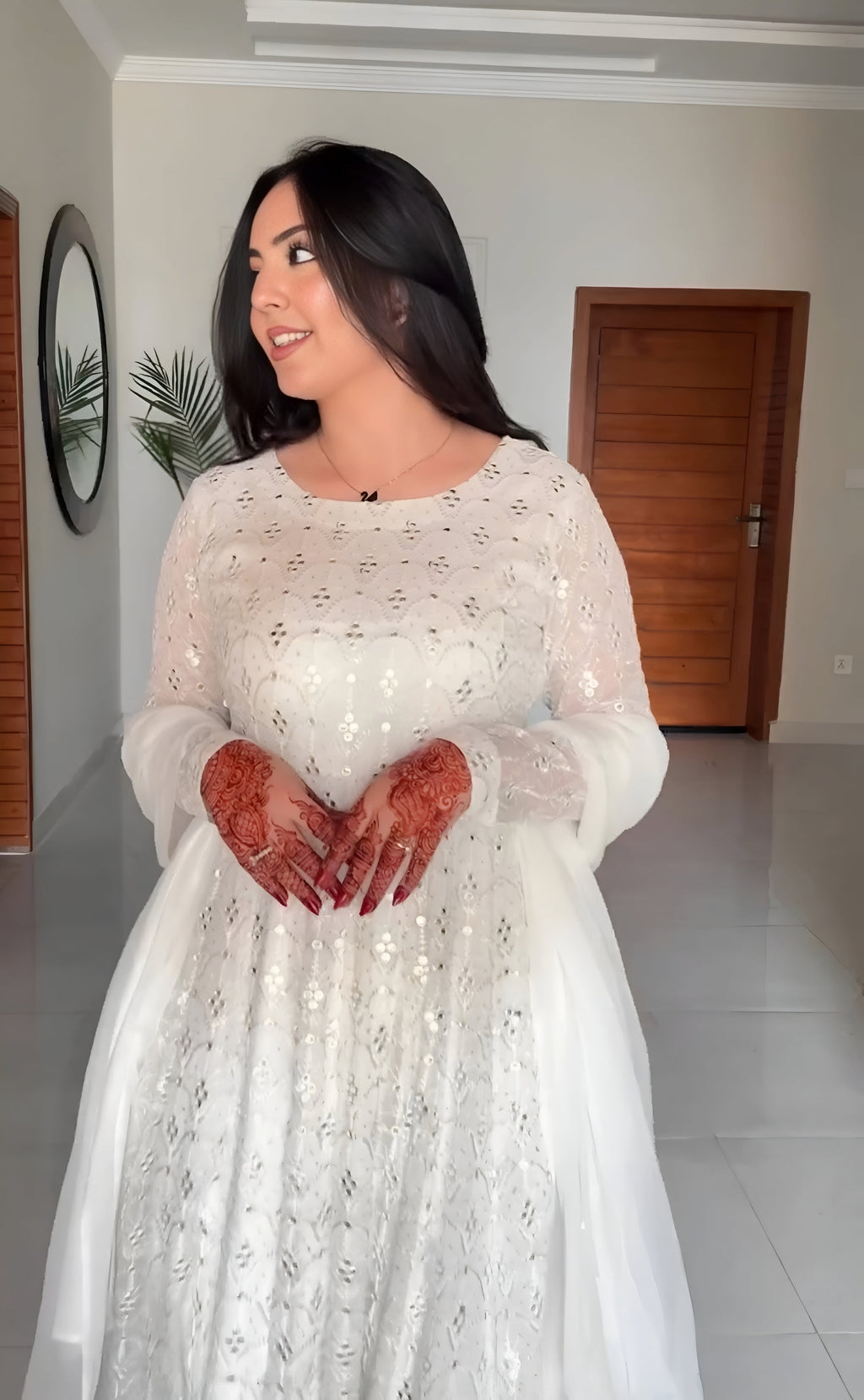 Designer Party Wear Anarkali Suit Set With Thread Embroidered Work