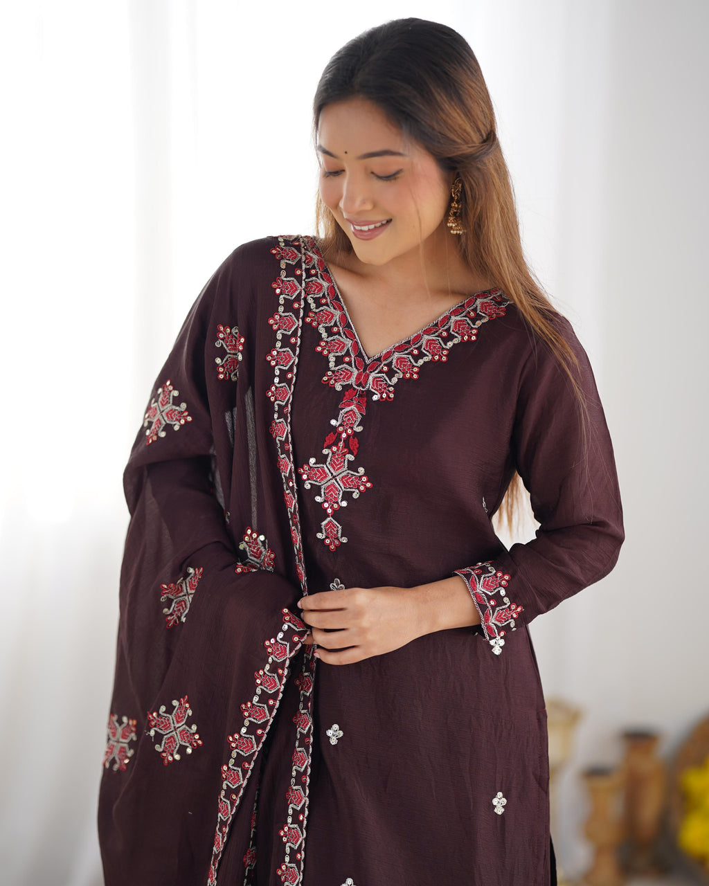 डिज़ाइनर पार्टी वियर लुक टॉप-बॉटम और खूबसूरत दुपट्टा