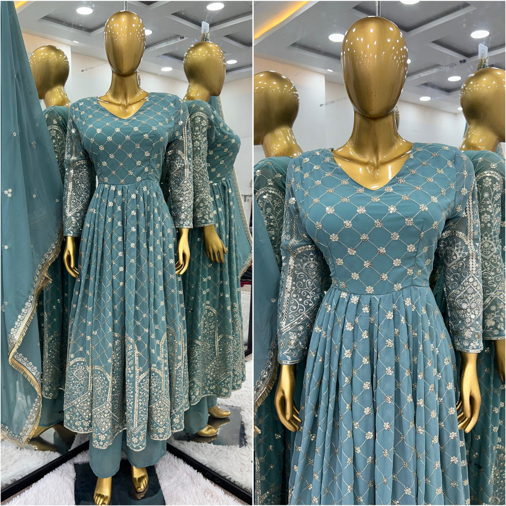 पार्टी वियर लुक टॉप विद शरारा विद दुपट्टा