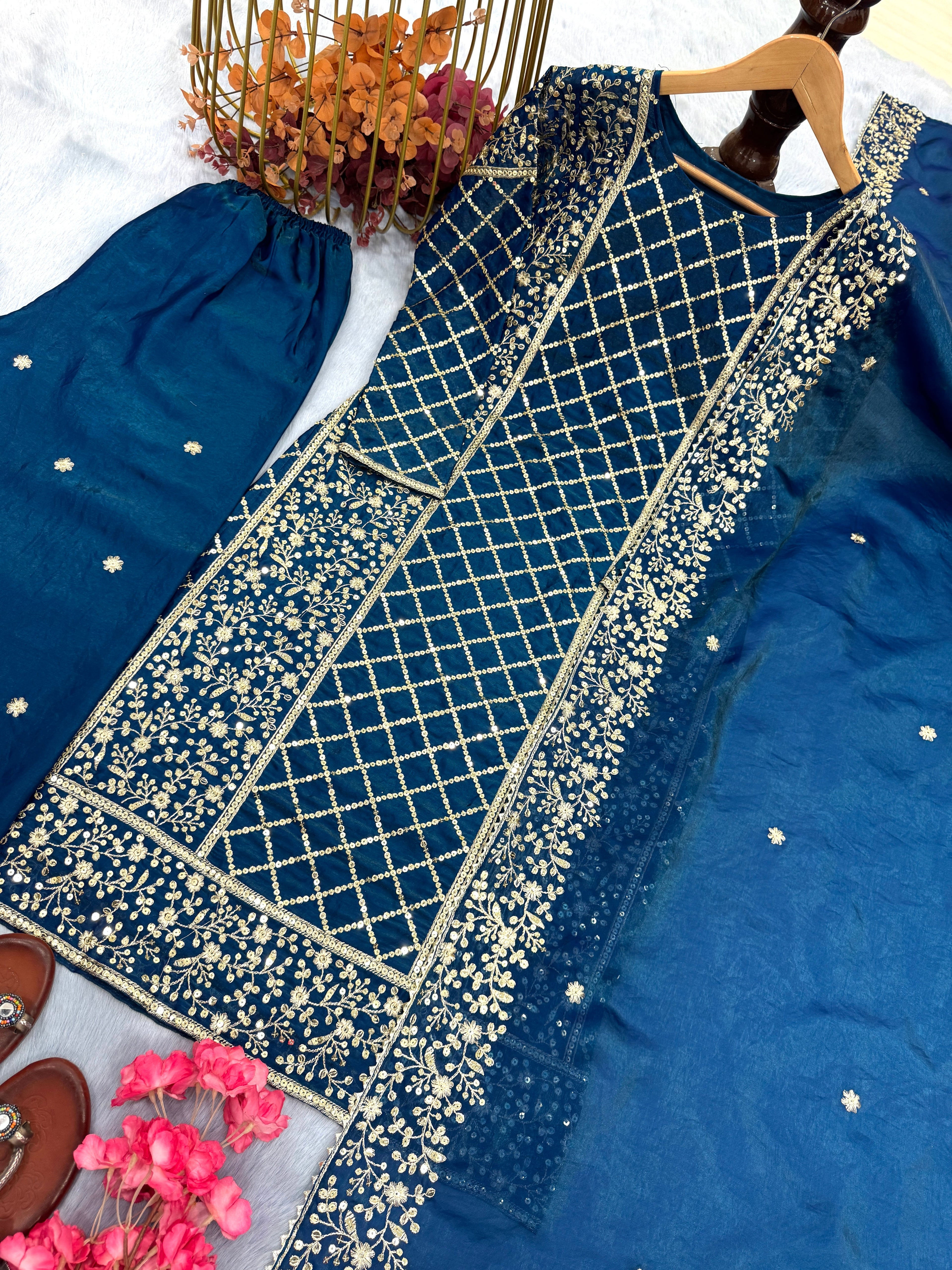 डिज़ाइनर पार्टी वियर लुक टॉप प्लाज़ो और दुपट्टा