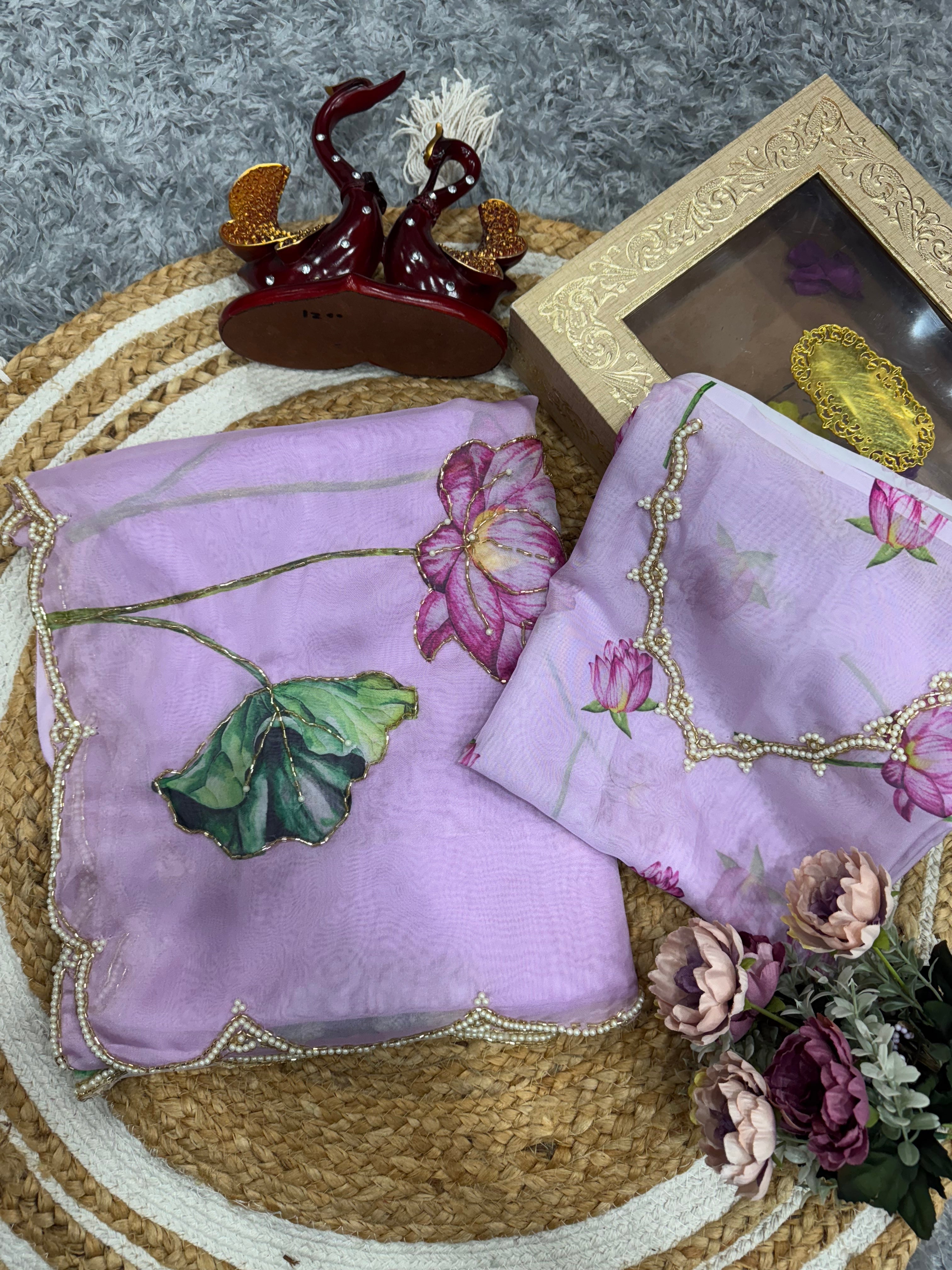 Beautiful Party Wear Saree With Floral Print