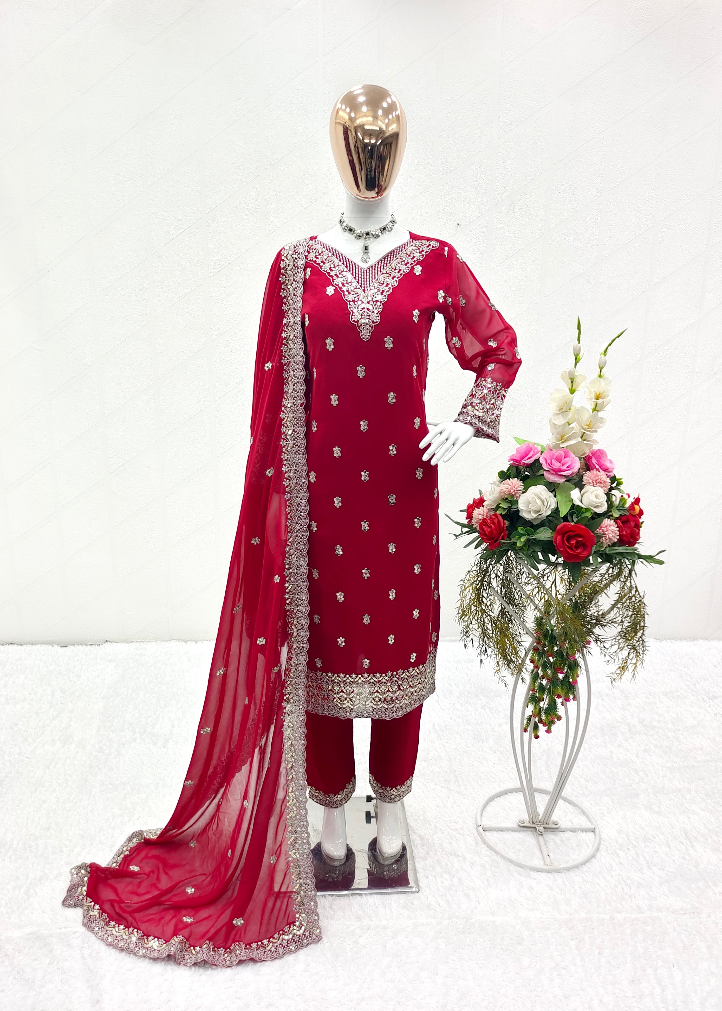 डिज़ाइनर पार्टी वियर टॉप-प्लाज़ो विद दुपट्टा सेट