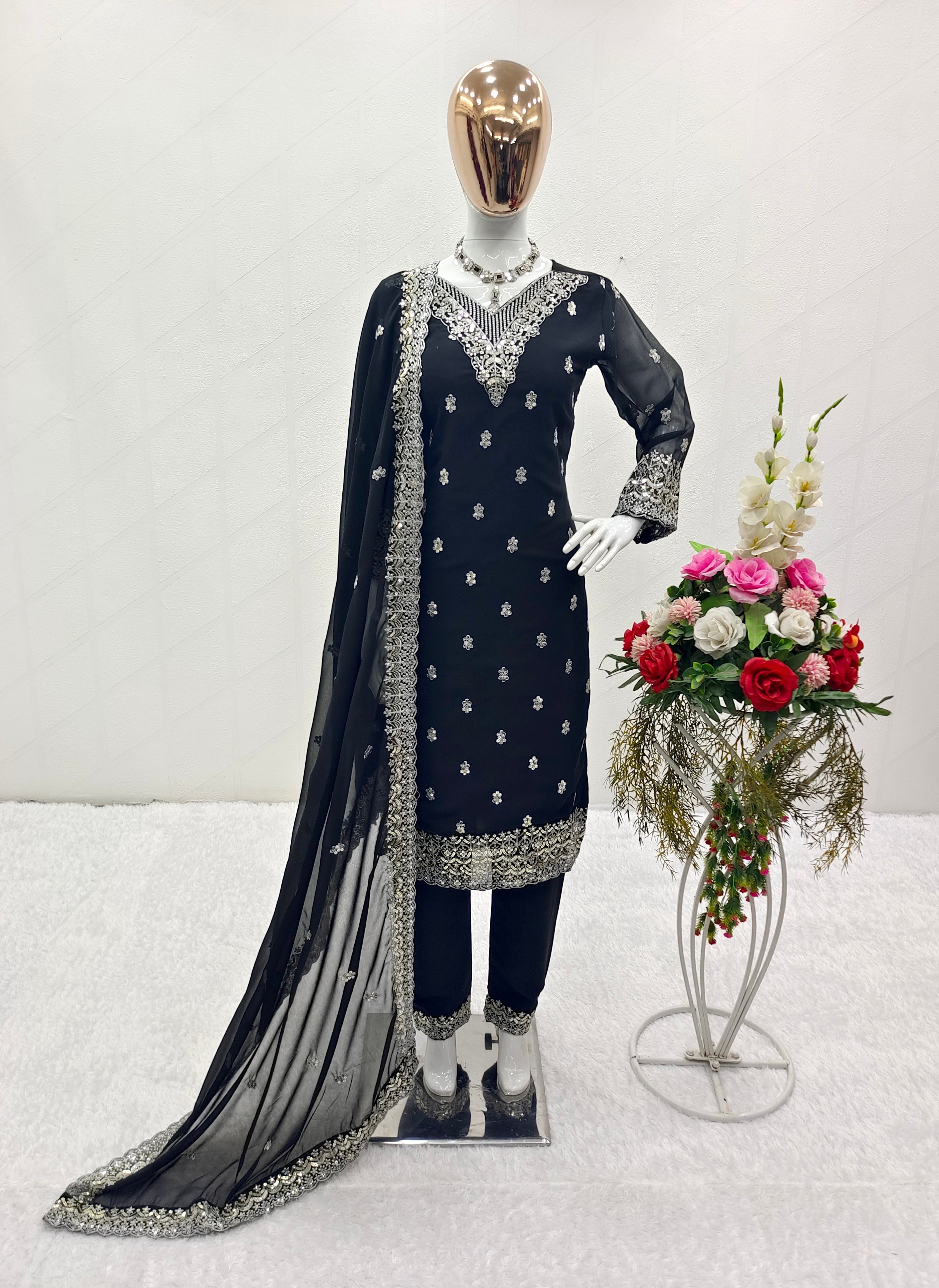 डिज़ाइनर पार्टी वियर टॉप-प्लाज़ो विद दुपट्टा सेट