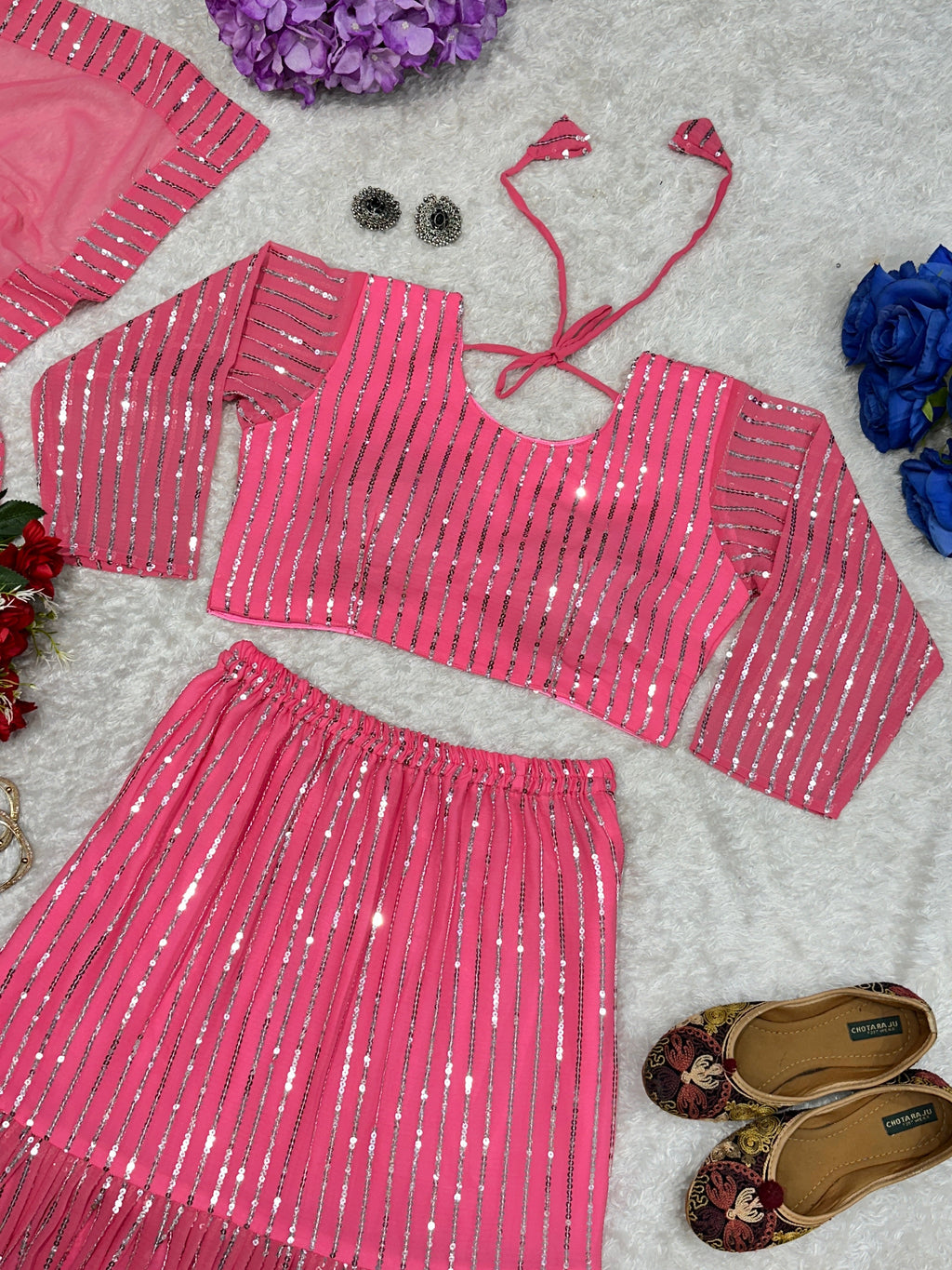 पार्टी वियर सुंदर फैंसी लहंगा चोली और दुपट्टा