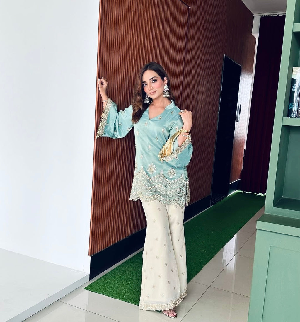 डिज़ाइनर पार्टी वियर टॉप प्लाज़ो और खूबसूरत दुपट्टा