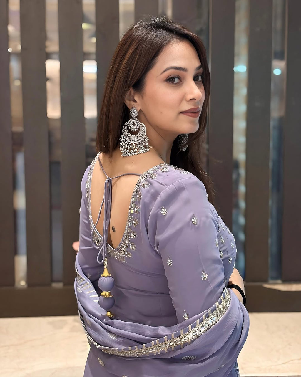 पार्टी वियर खूबसूरत टॉप और प्लाज़ो खूबसूरत दुपट्टे के साथ